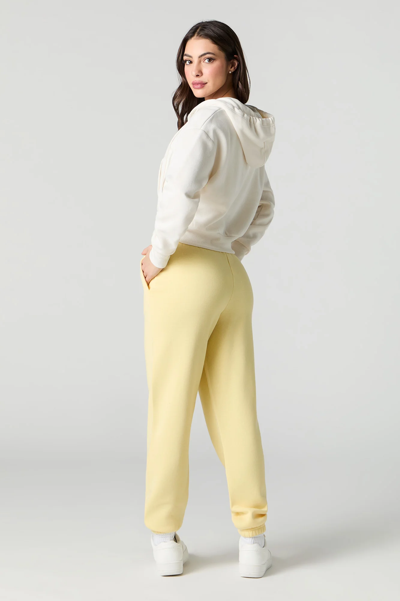 Fleece High Rise Jogger - Image 21