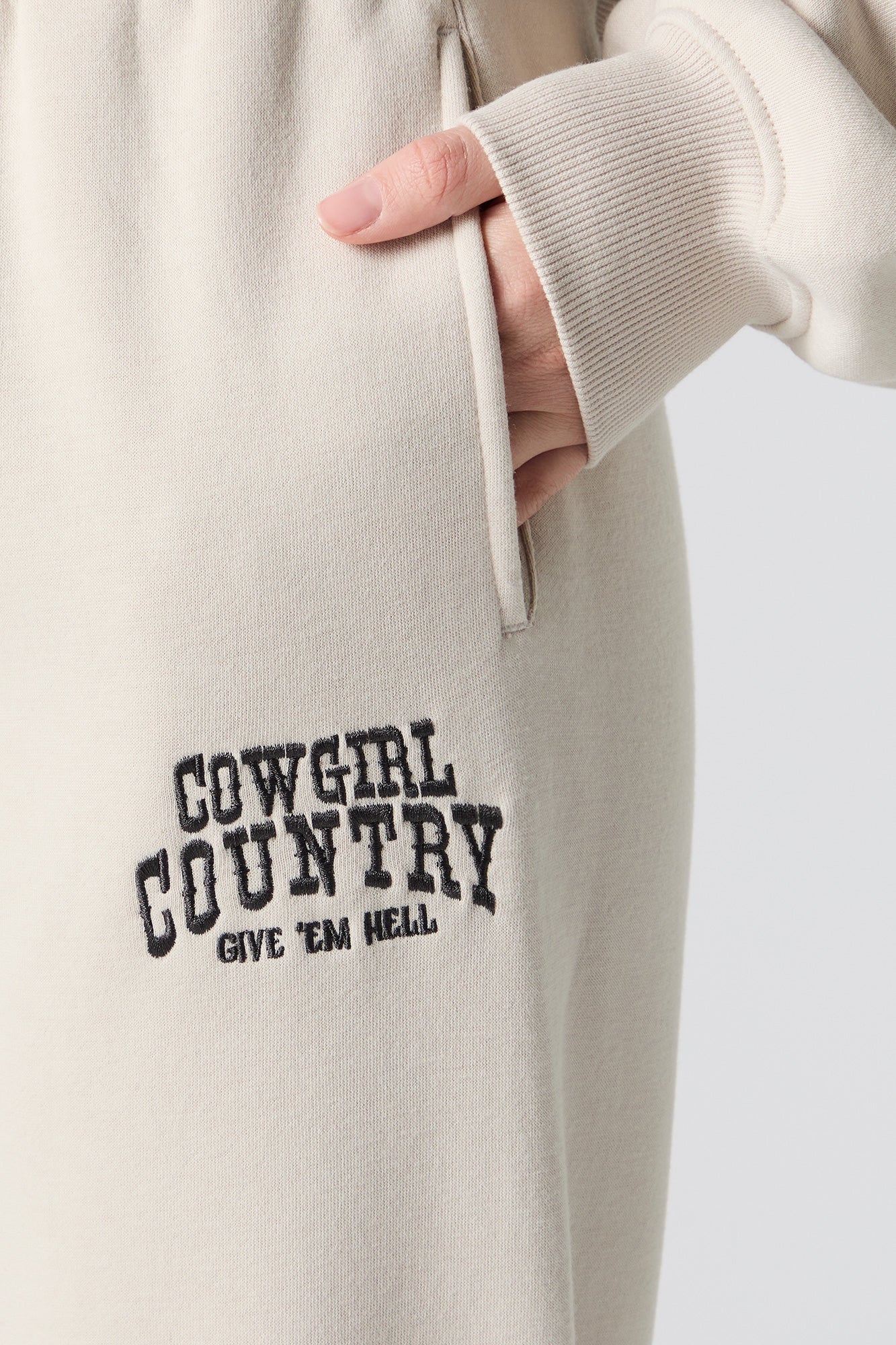 Embroidered Fleece Jogger - Image 25