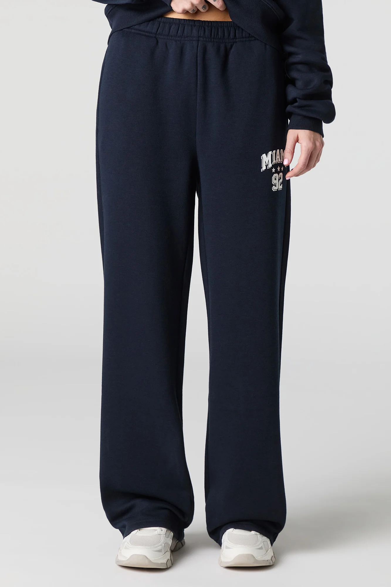 Pantalon en molleton à jambe large et imprimé HD - Image 11