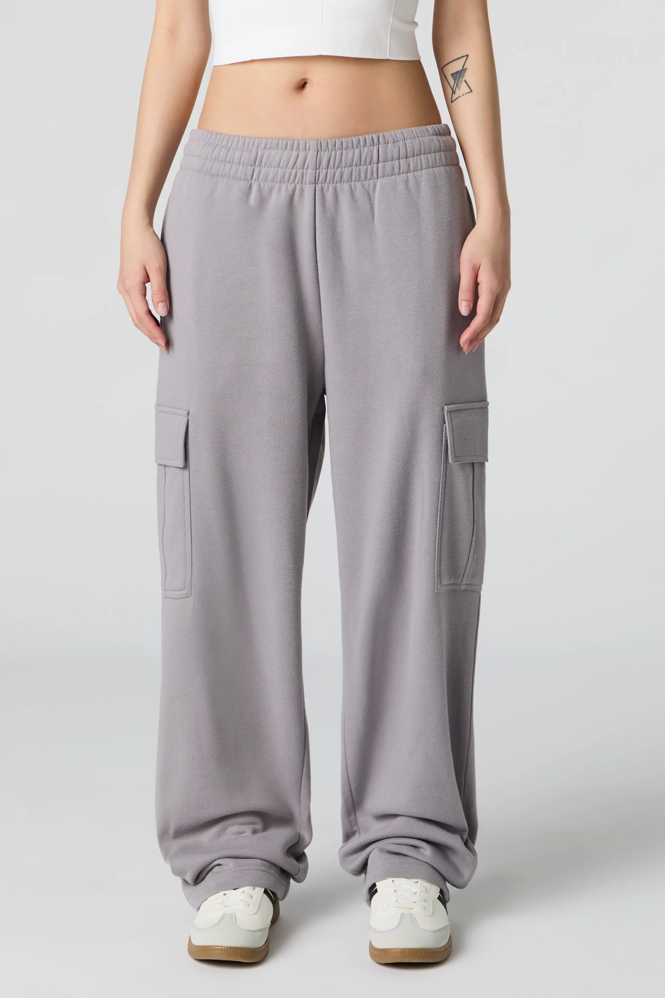 Solid Fleece Wide Leg Cargo Sweatpant - Image 11
