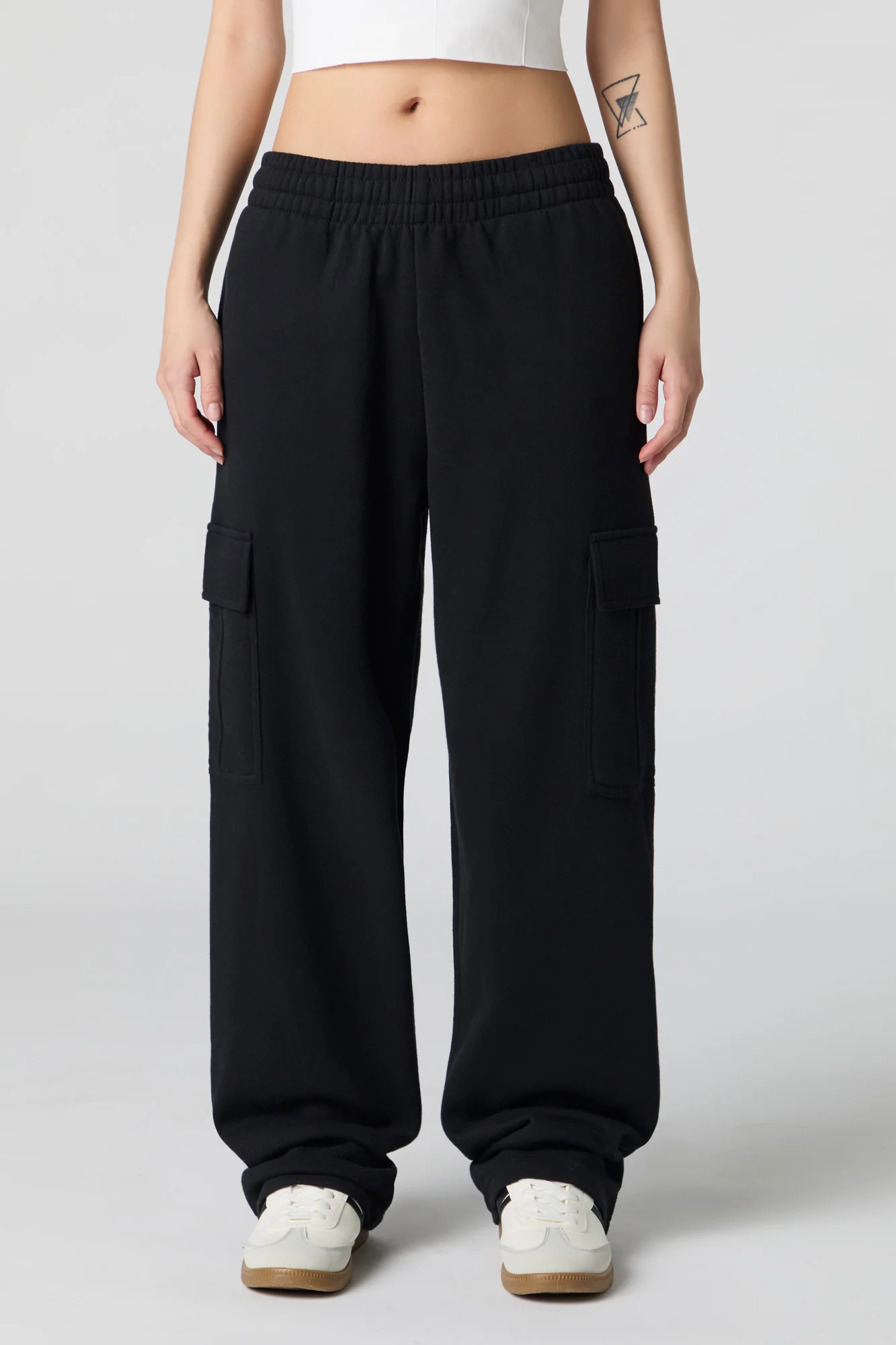 Solid Fleece Wide Leg Cargo Sweatpant - Image 5
