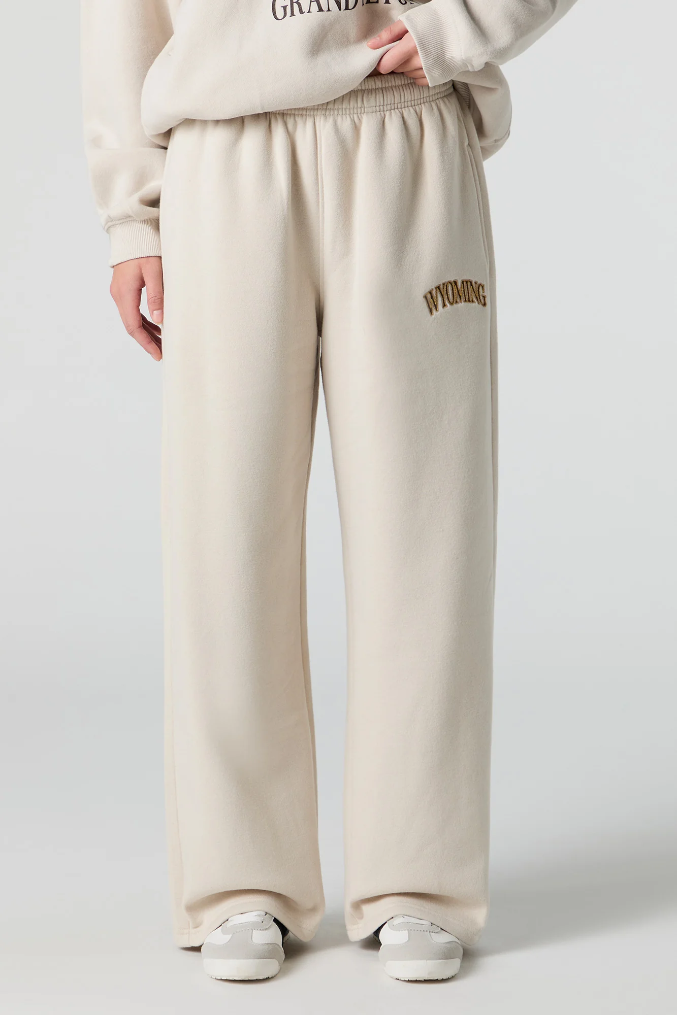 Destination Graphic Wide Leg Fleece Sweatpant - Image 11