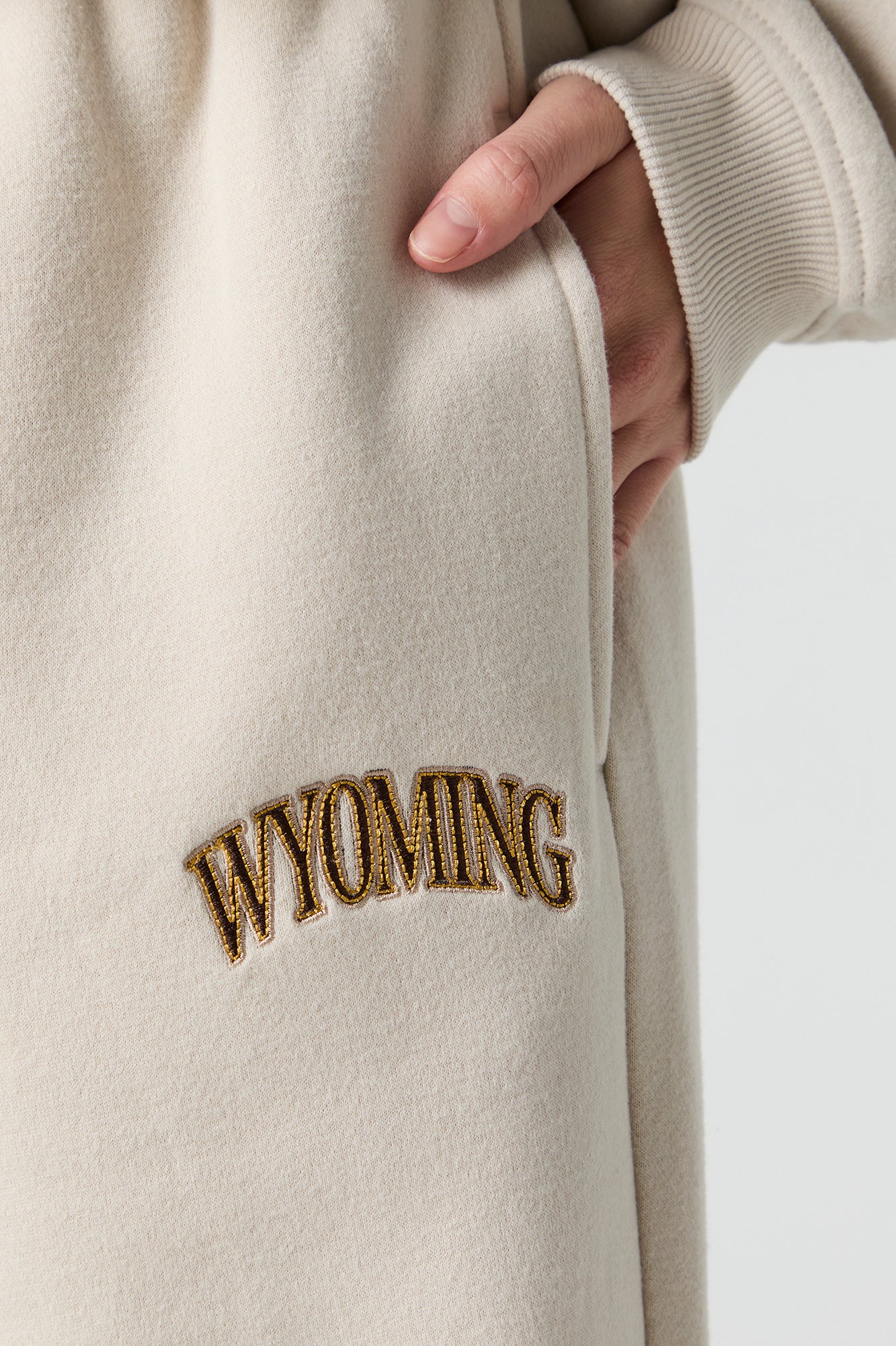 Destination Graphic Wide Leg Fleece Sweatpant - Image 13