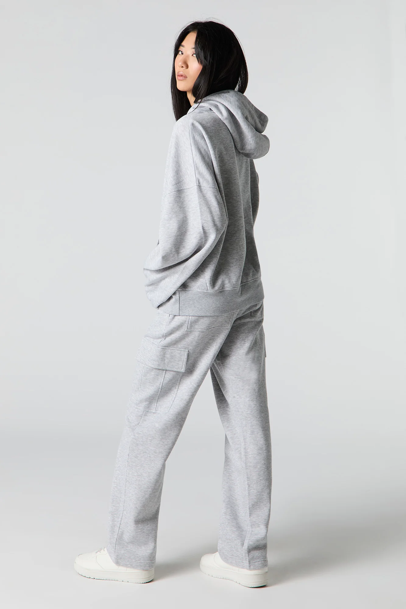 Fleece Wide Leg Cargo Jogger - Image 12