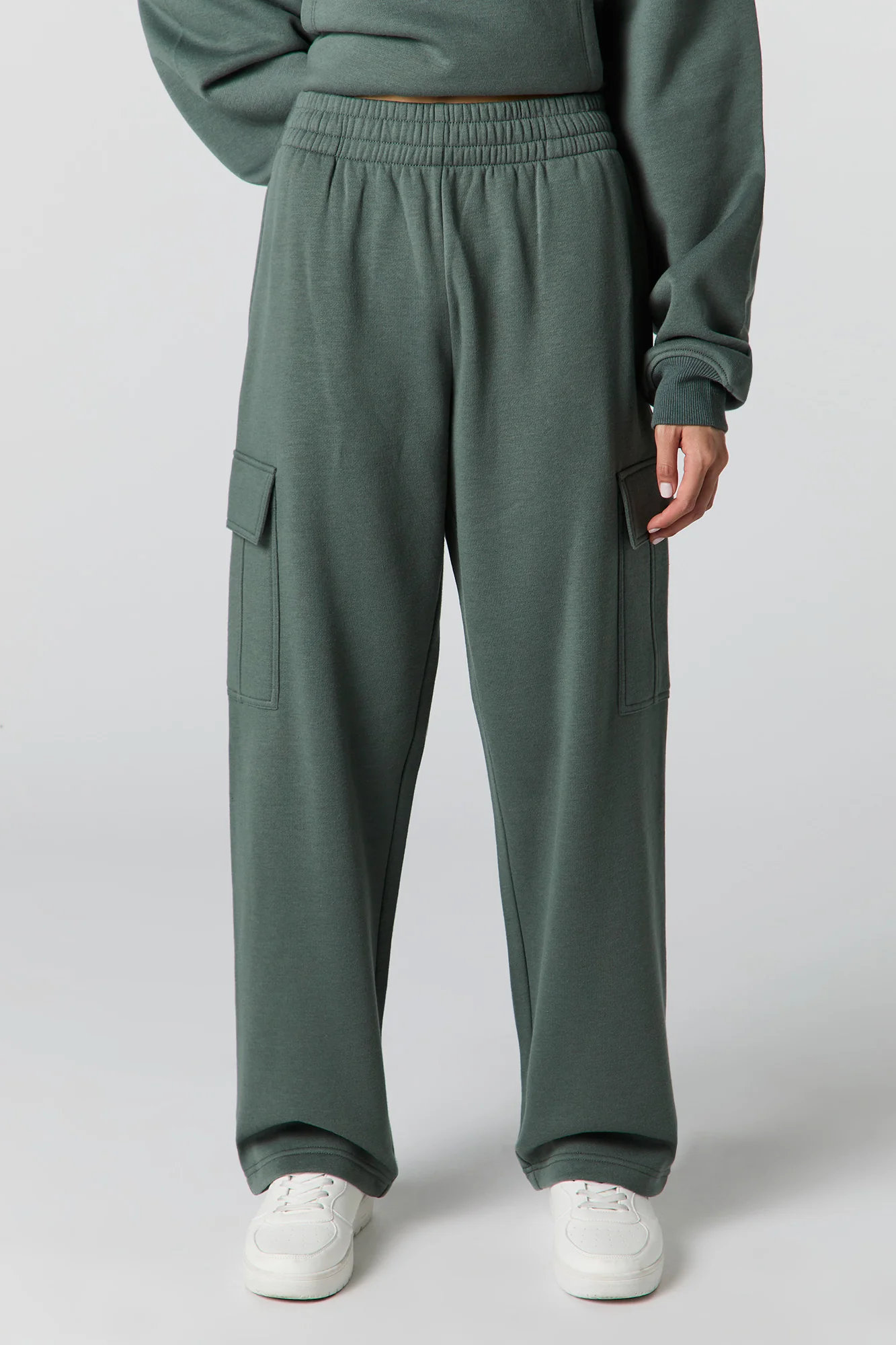 Fleece Wide Leg Cargo Jogger - Image 17