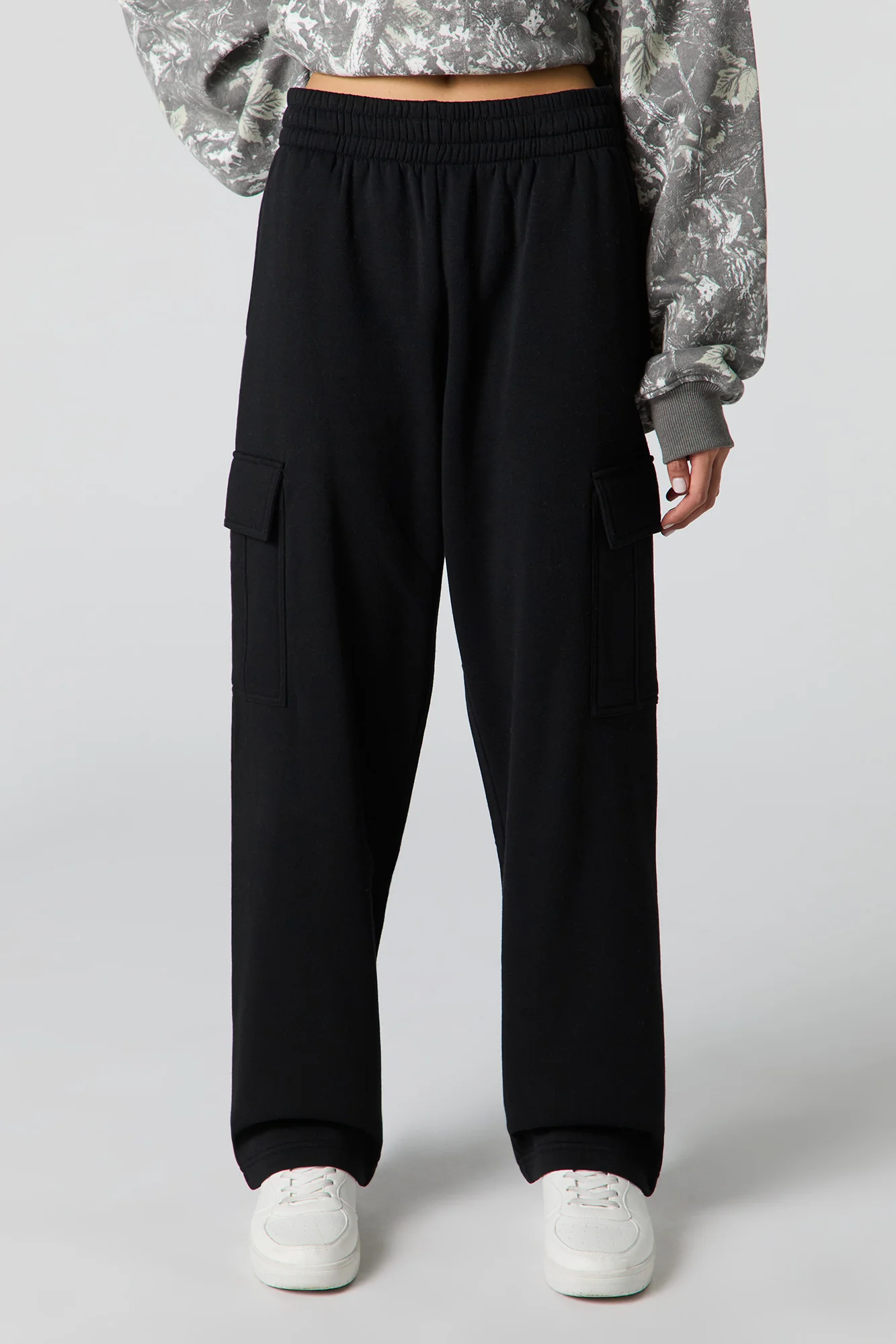 Fleece Wide Leg Cargo Jogger - Image 8