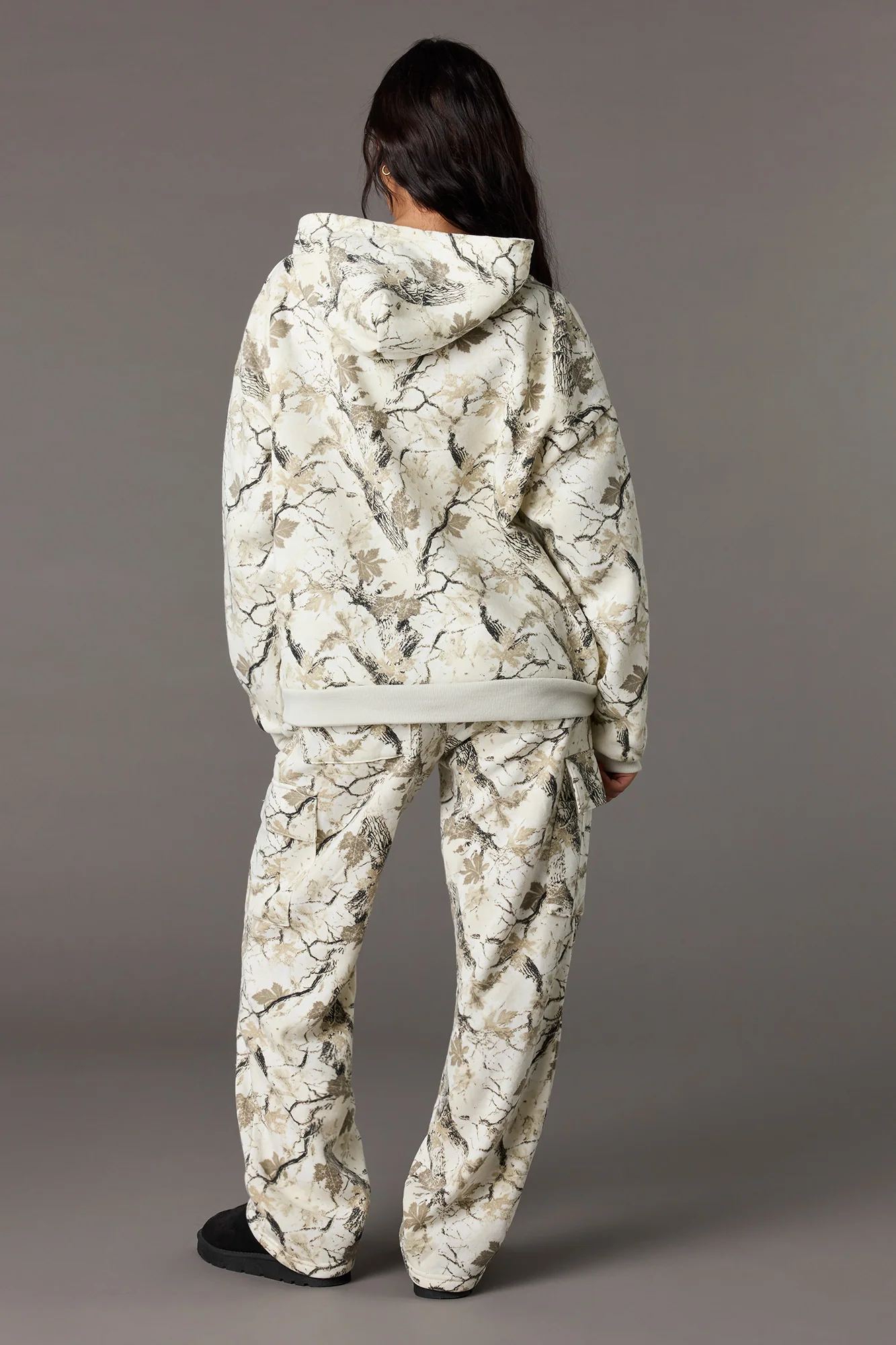 Playboy Wide Leg Cargo Sweatpant - Image 3