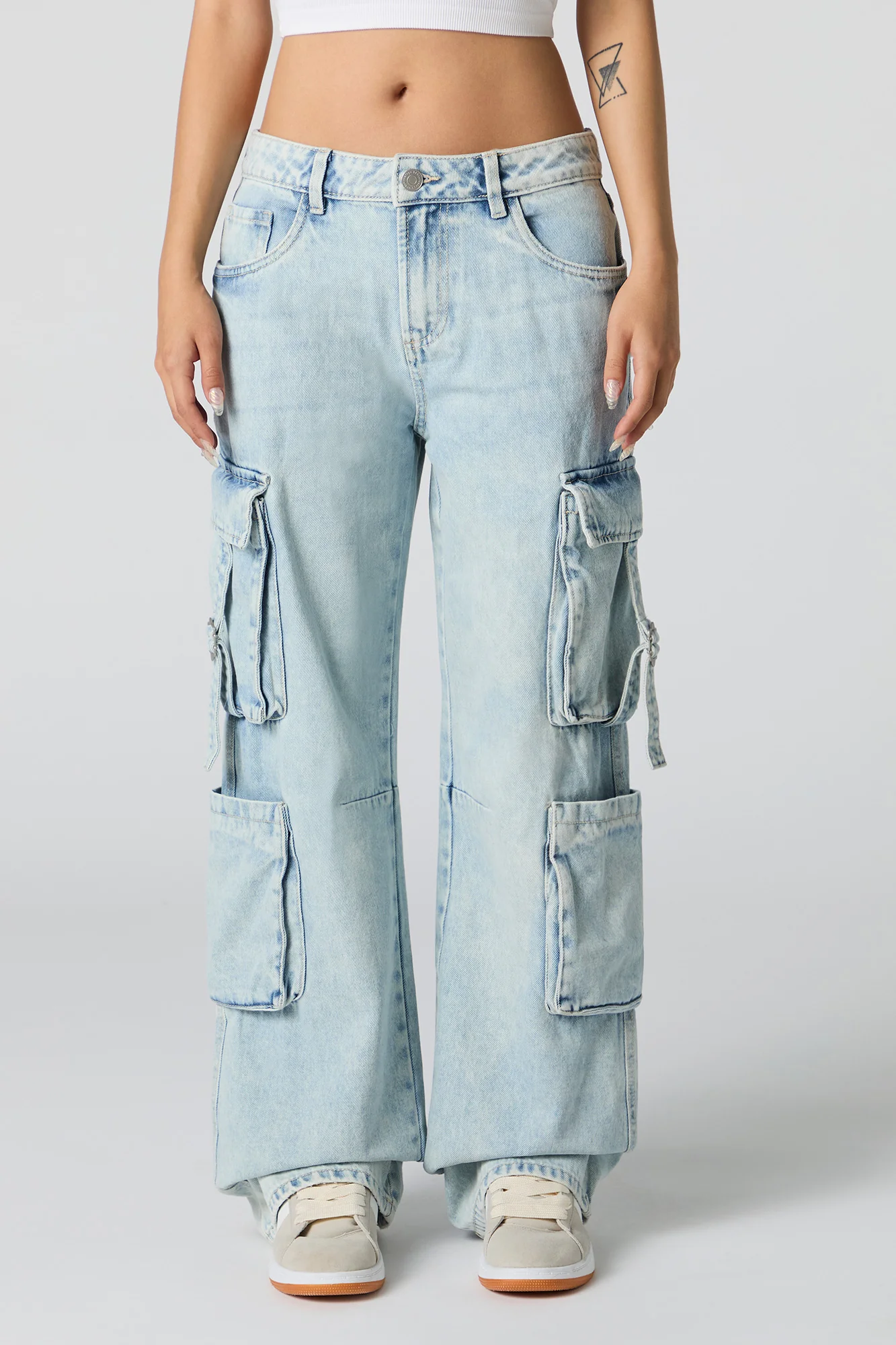 Low Rise Baggy Cargo Jean - Image 2