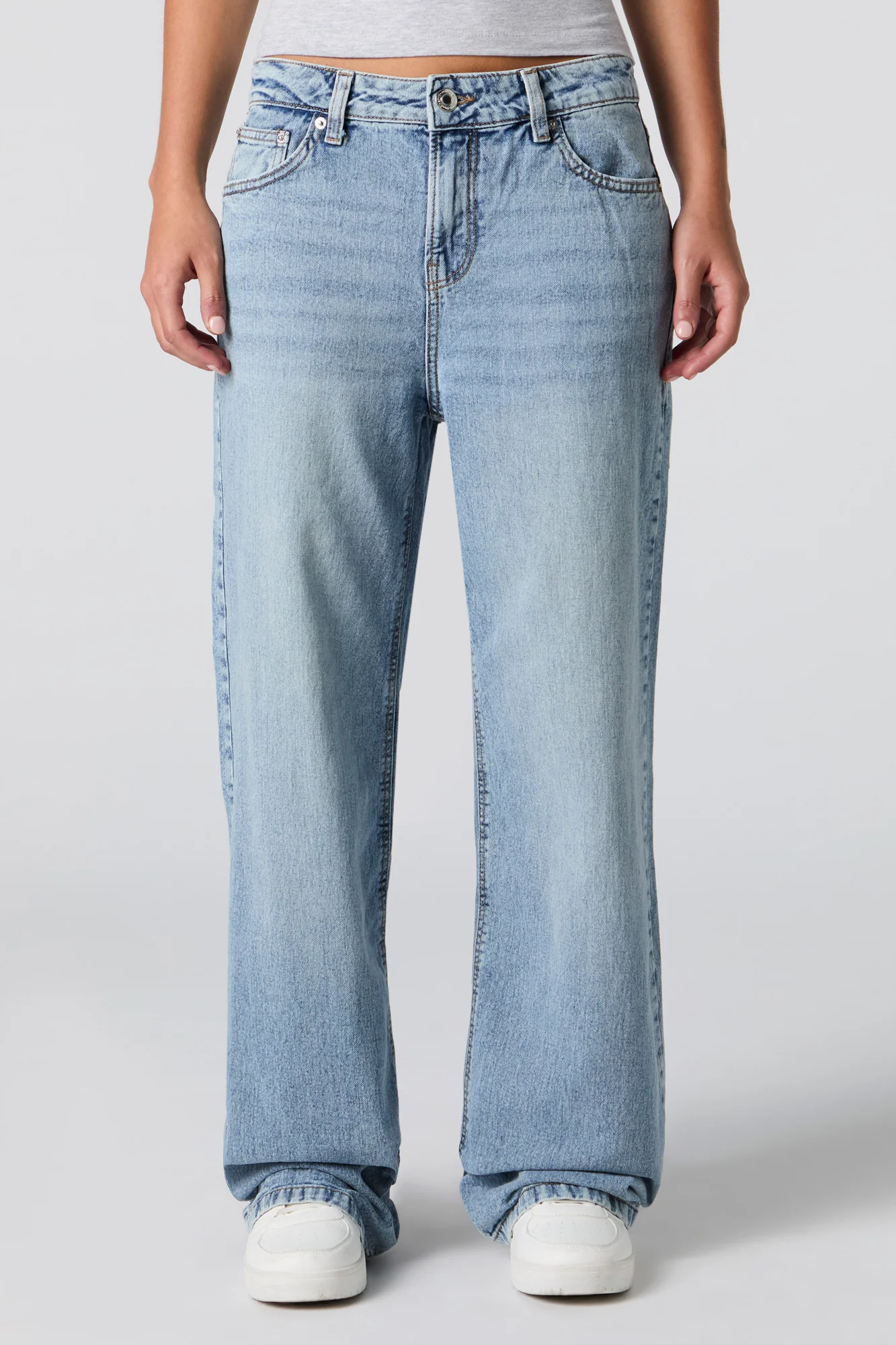 Bow Graphic Low Rise Skater Jean - Image 2