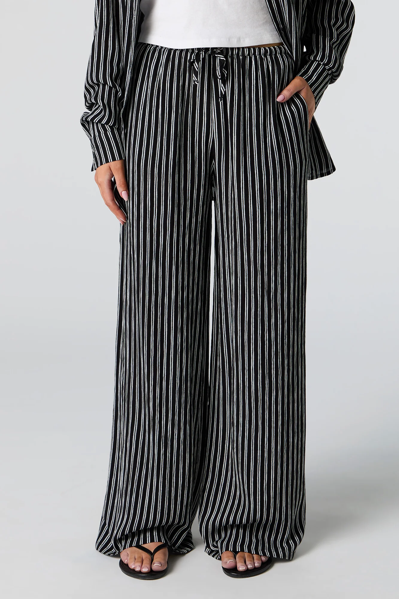Crinkle Drawstring Wide Leg Pant - Image 8