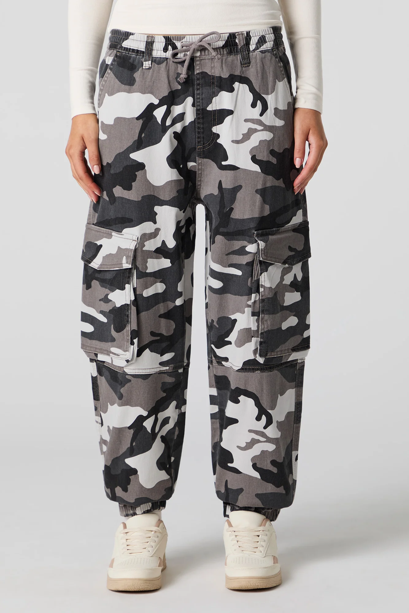 Baggy Cargo Jogger - Image 2