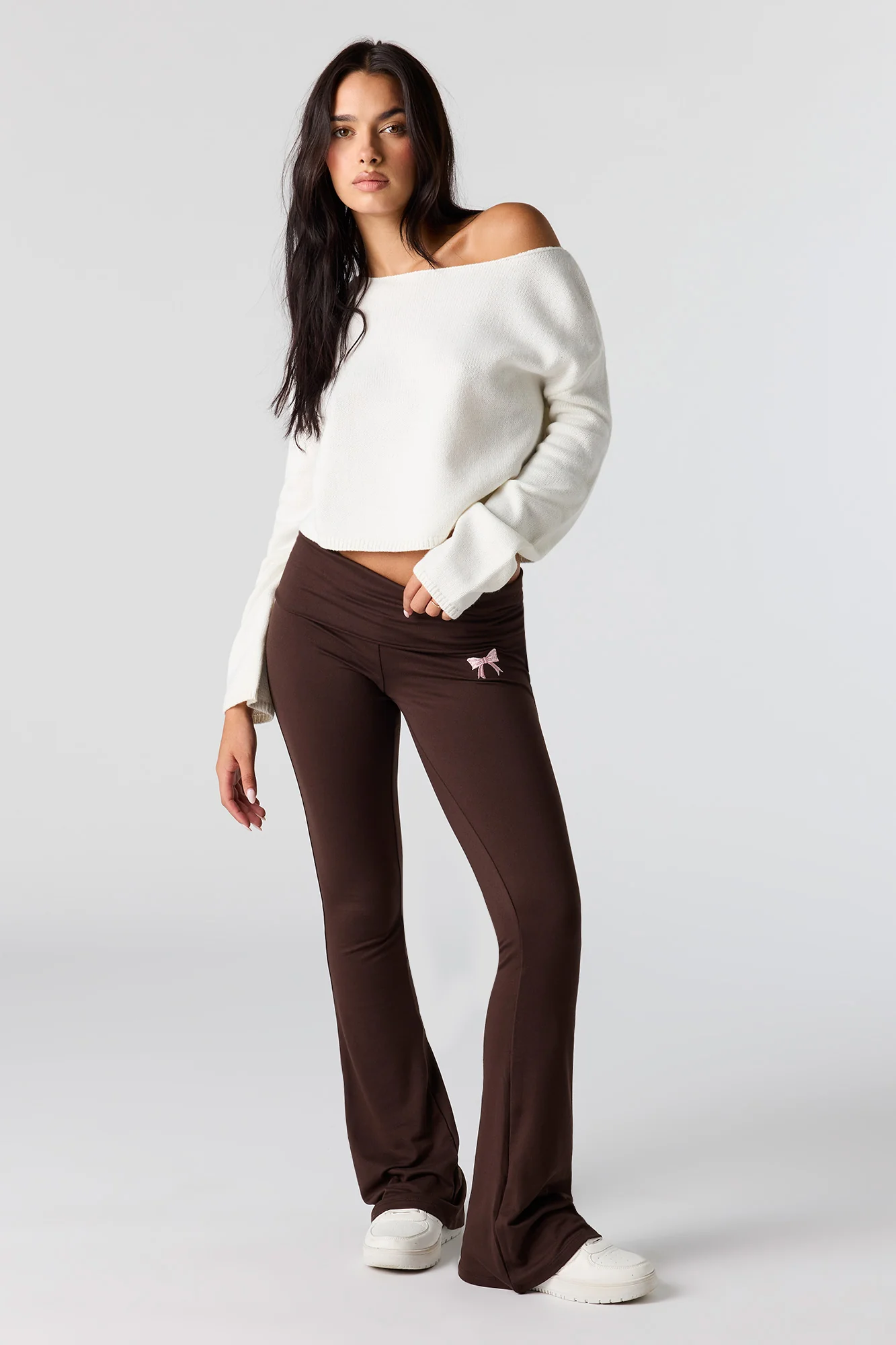 Embroidered Flare Legging - Image 13