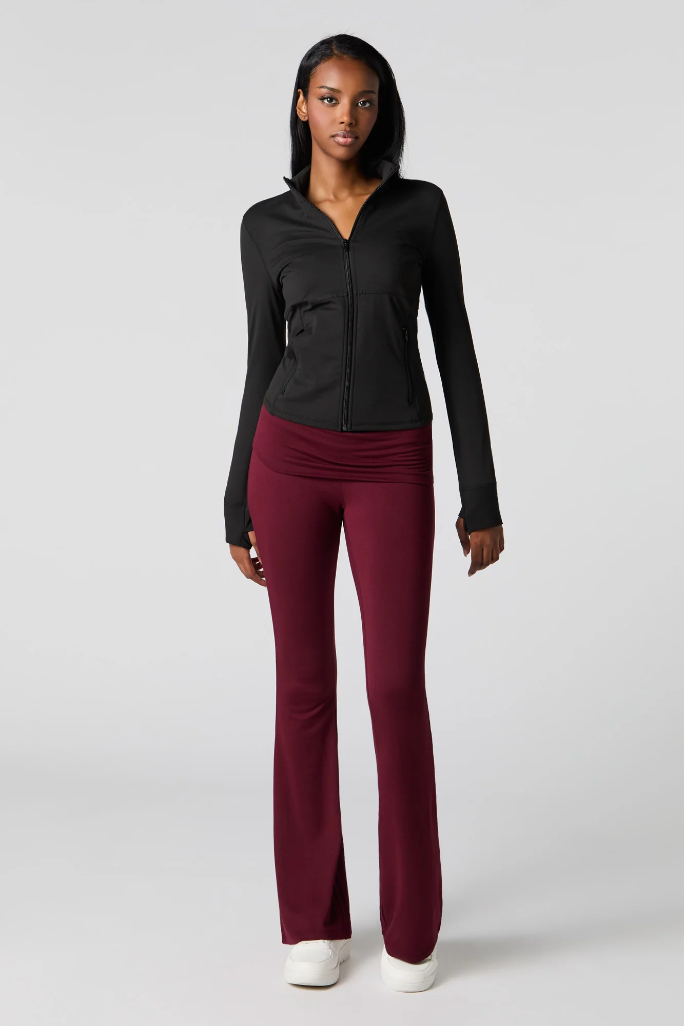 Legging doux évasé à taille repliée - Image 10