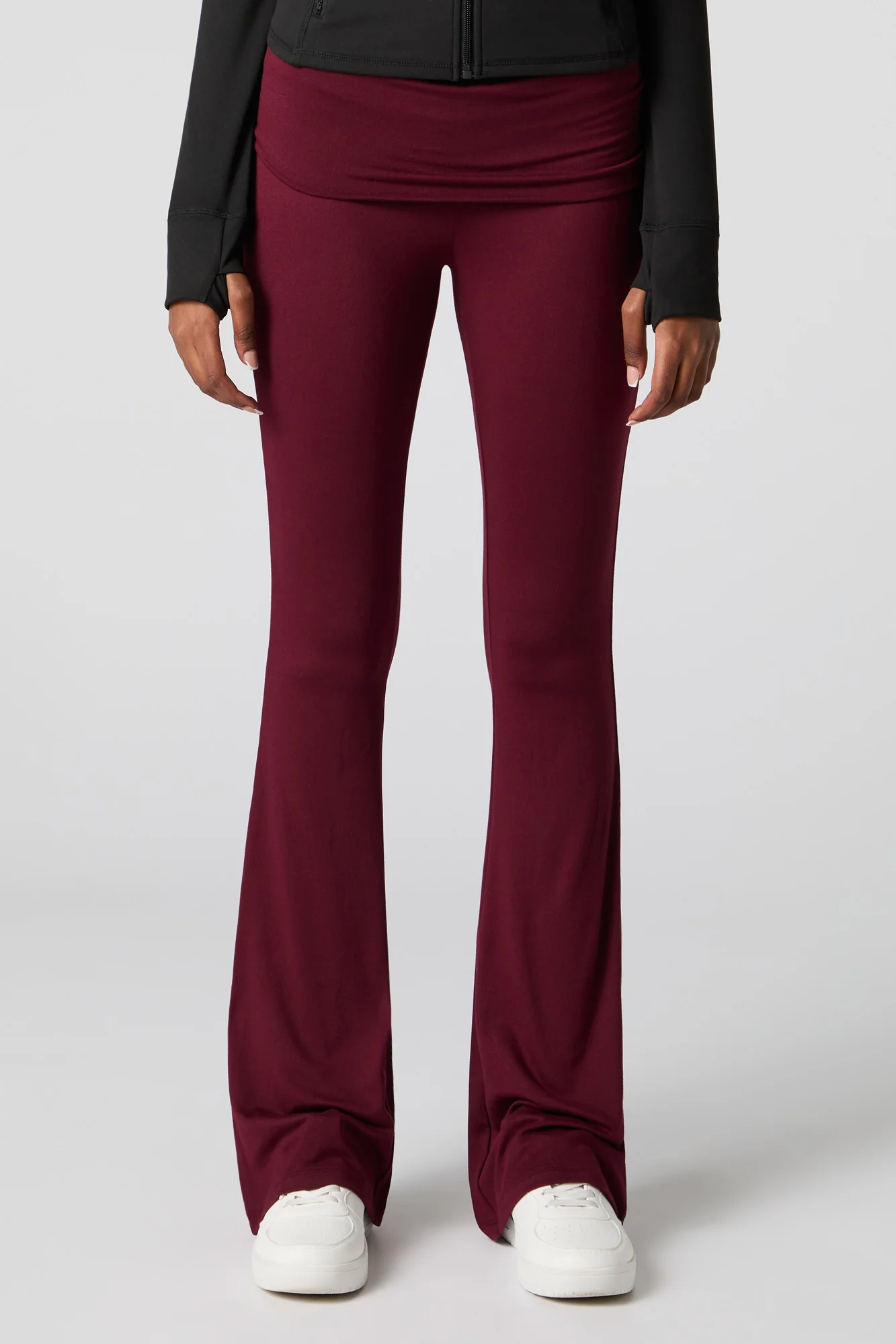 Legging doux évasé à taille repliée - Image 11