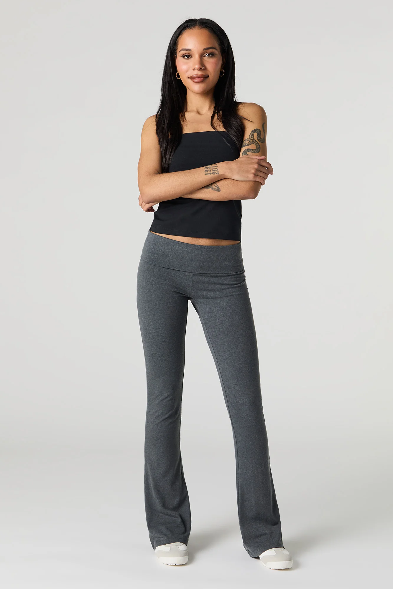 Legging à jambe évasée avec taille repliée - Image 7