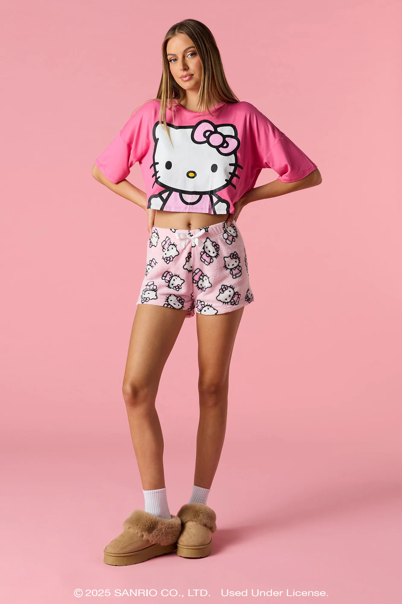 Ensemble pyjama avec t-shirt et short à imprimé Hello Kitty® - Image 6