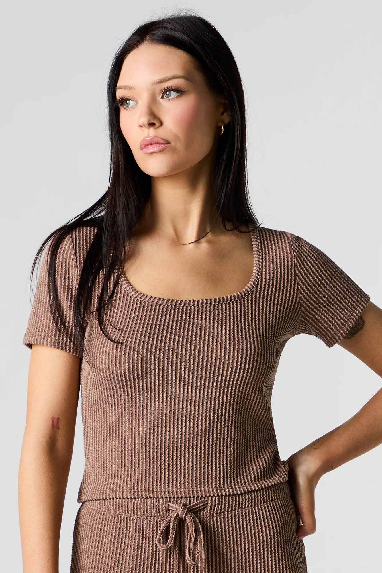 Textured Ribbed Scoop Neck Top - Image 4