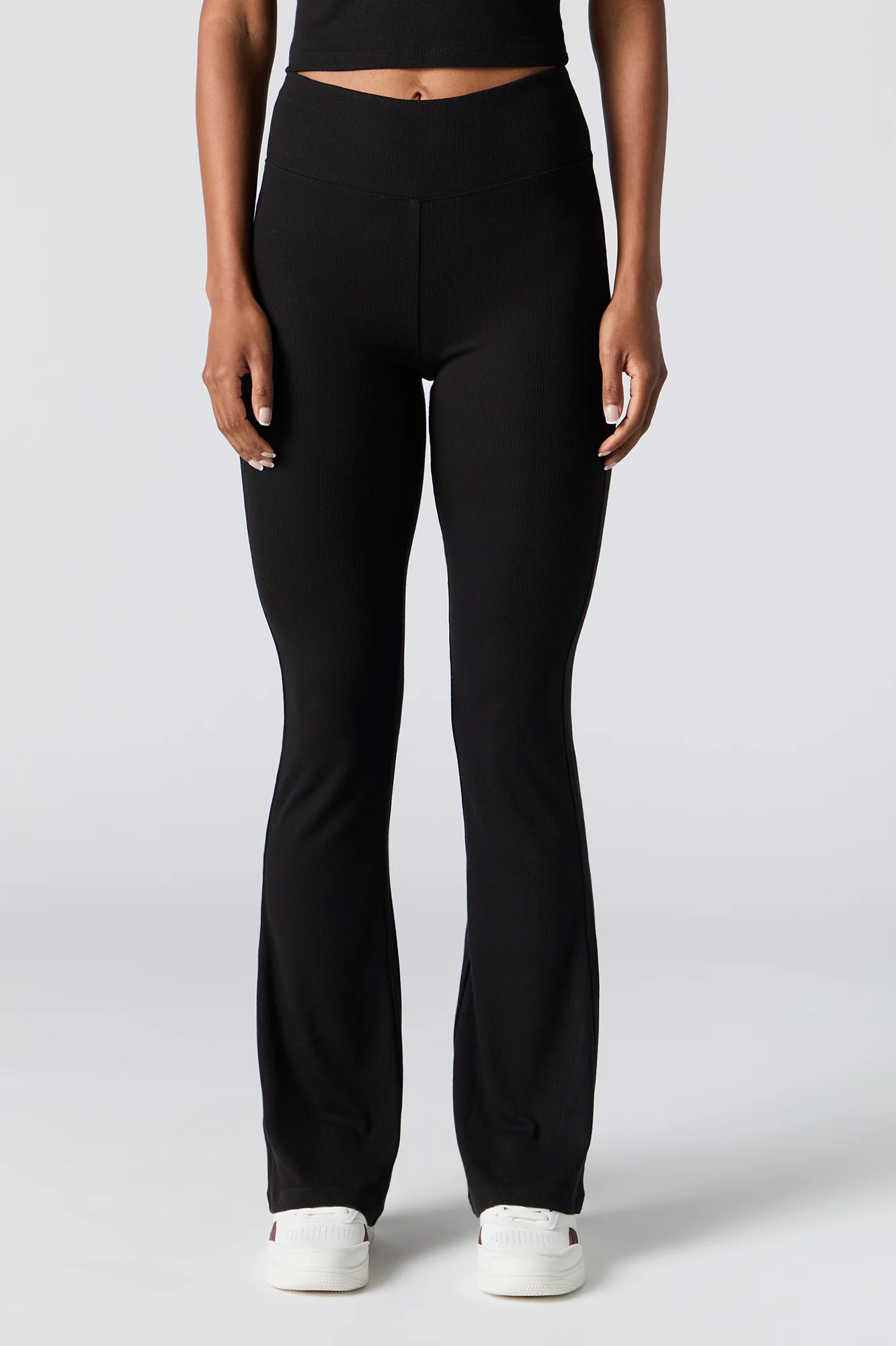 Pantalon Active côtelé doux à jambe évasée - Image 3