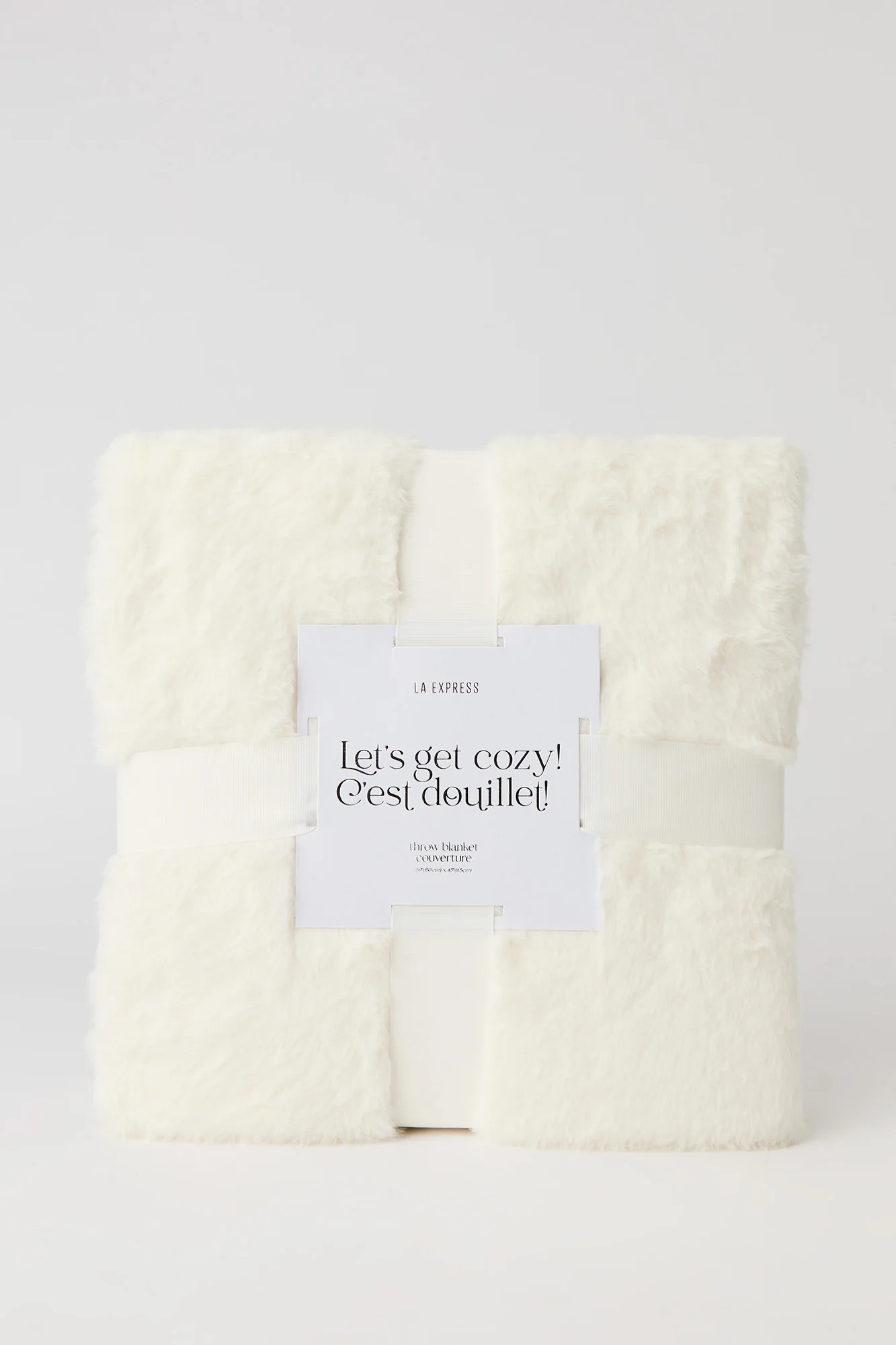 Plush Throw Blanket - Image 7