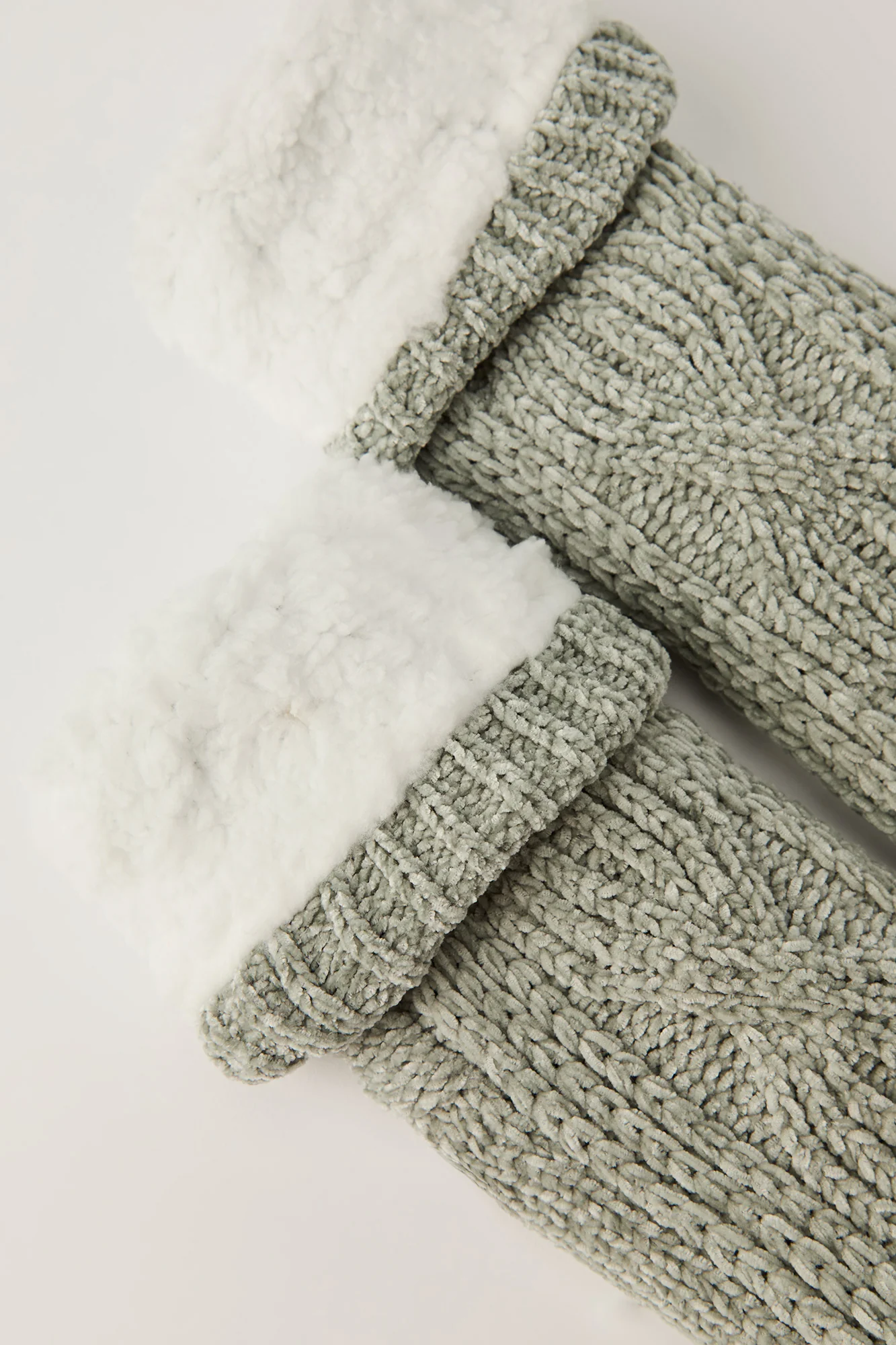 Cable Knit Slipper Socks - Image 6