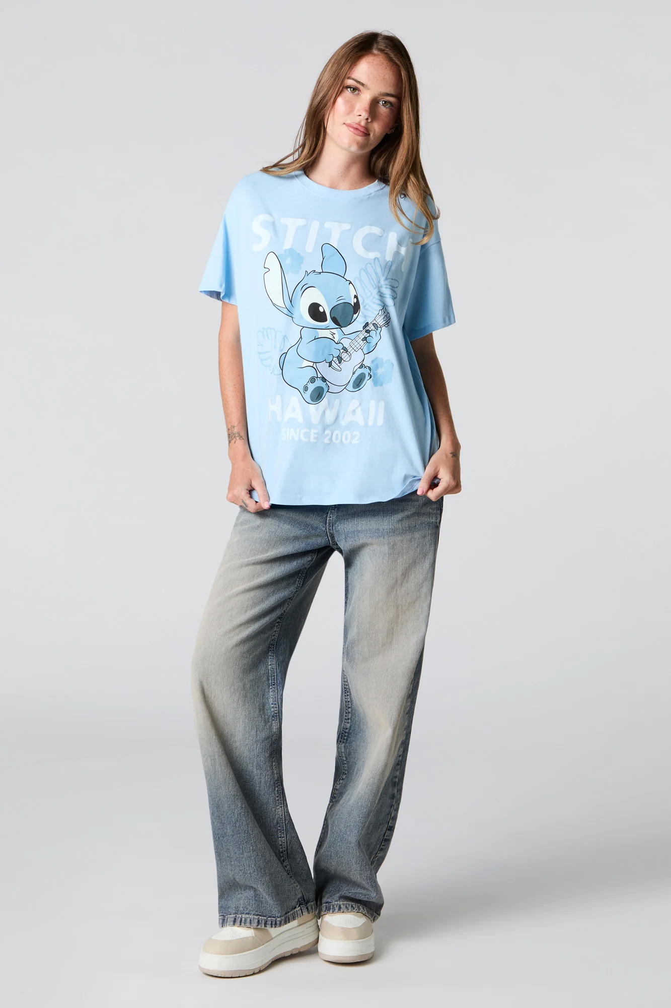 T-shirt de coupe garçonne à imprimé Stitch Hawaii - Image 3
