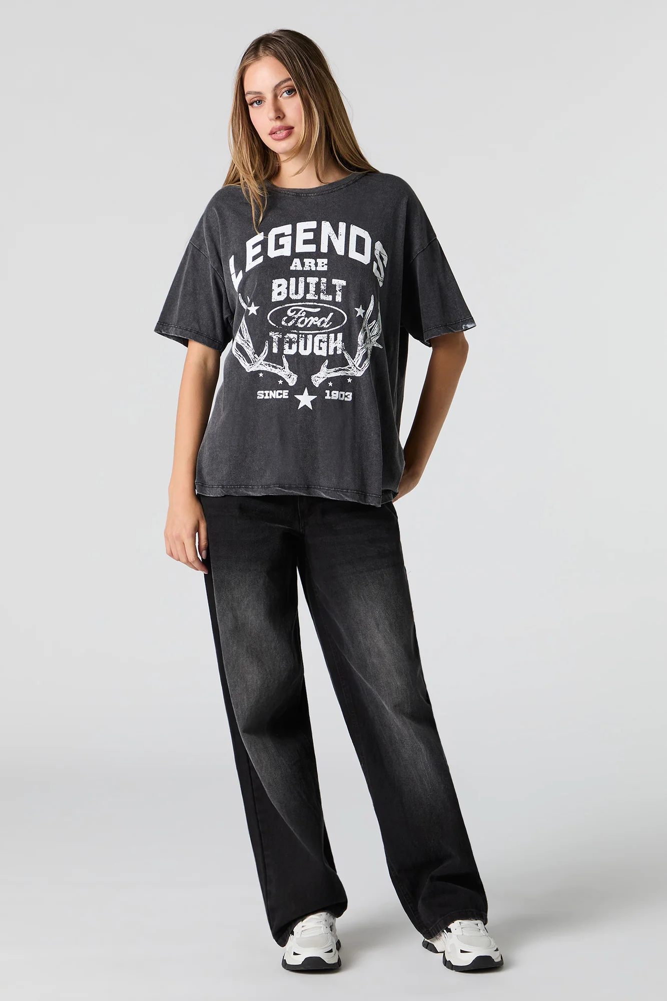 Ford Legends Graphic Washed Boyfriend T-Shirt - Image 3