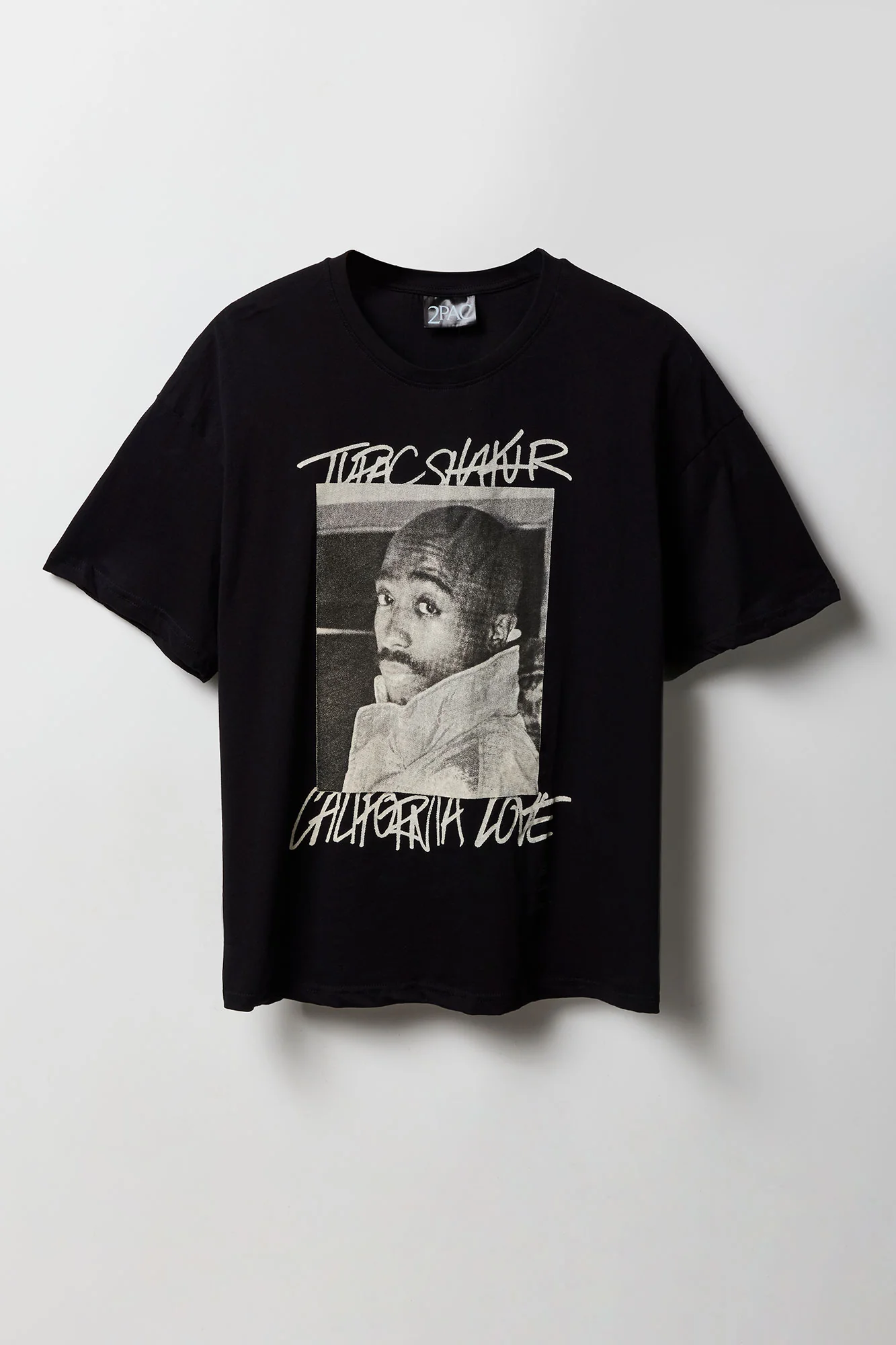Tupac Cali Love Graphic Boyfriend T-Shirt - Image 4