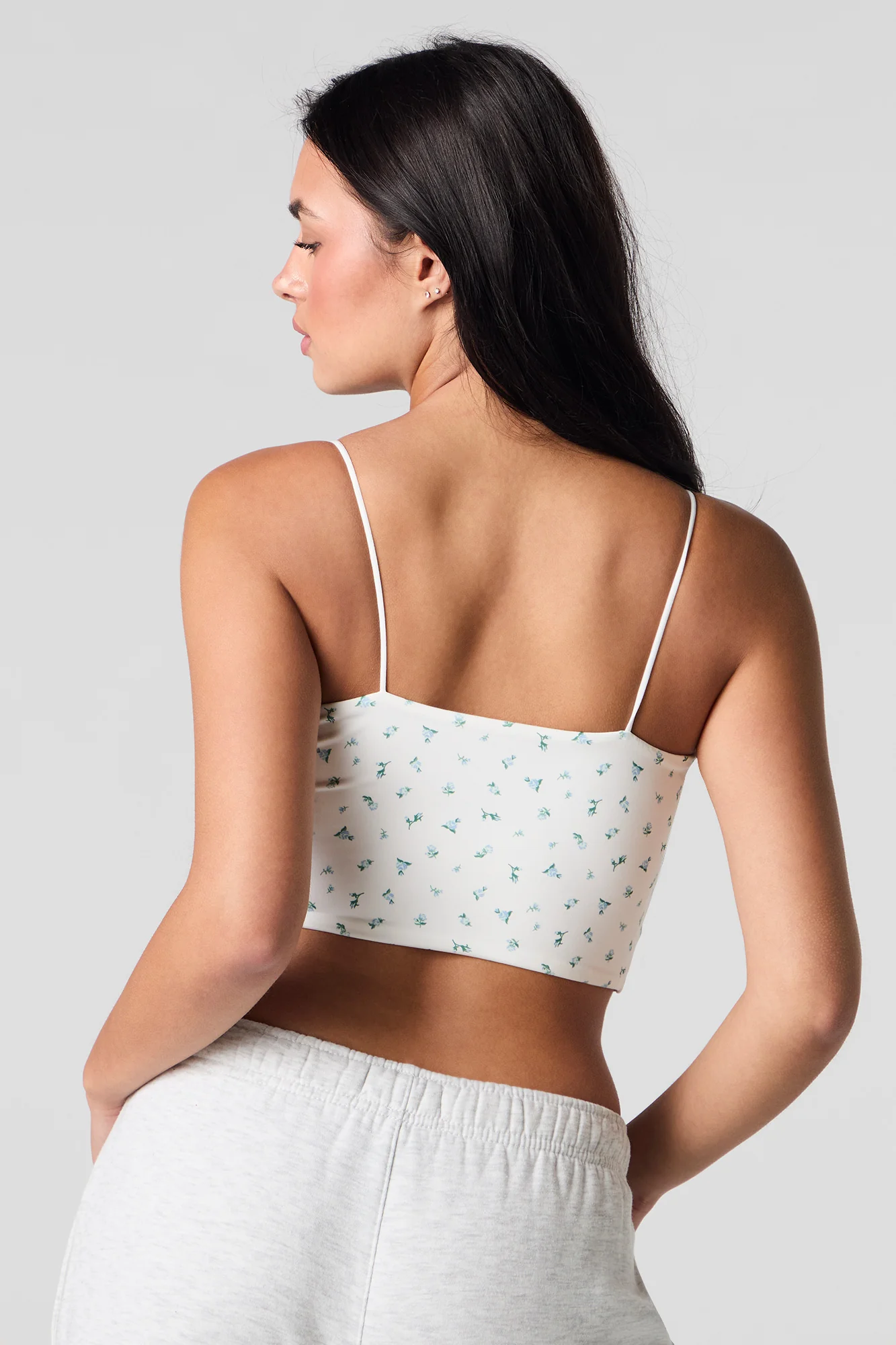 Camisole profilée courte à fines bretelles - Image 11