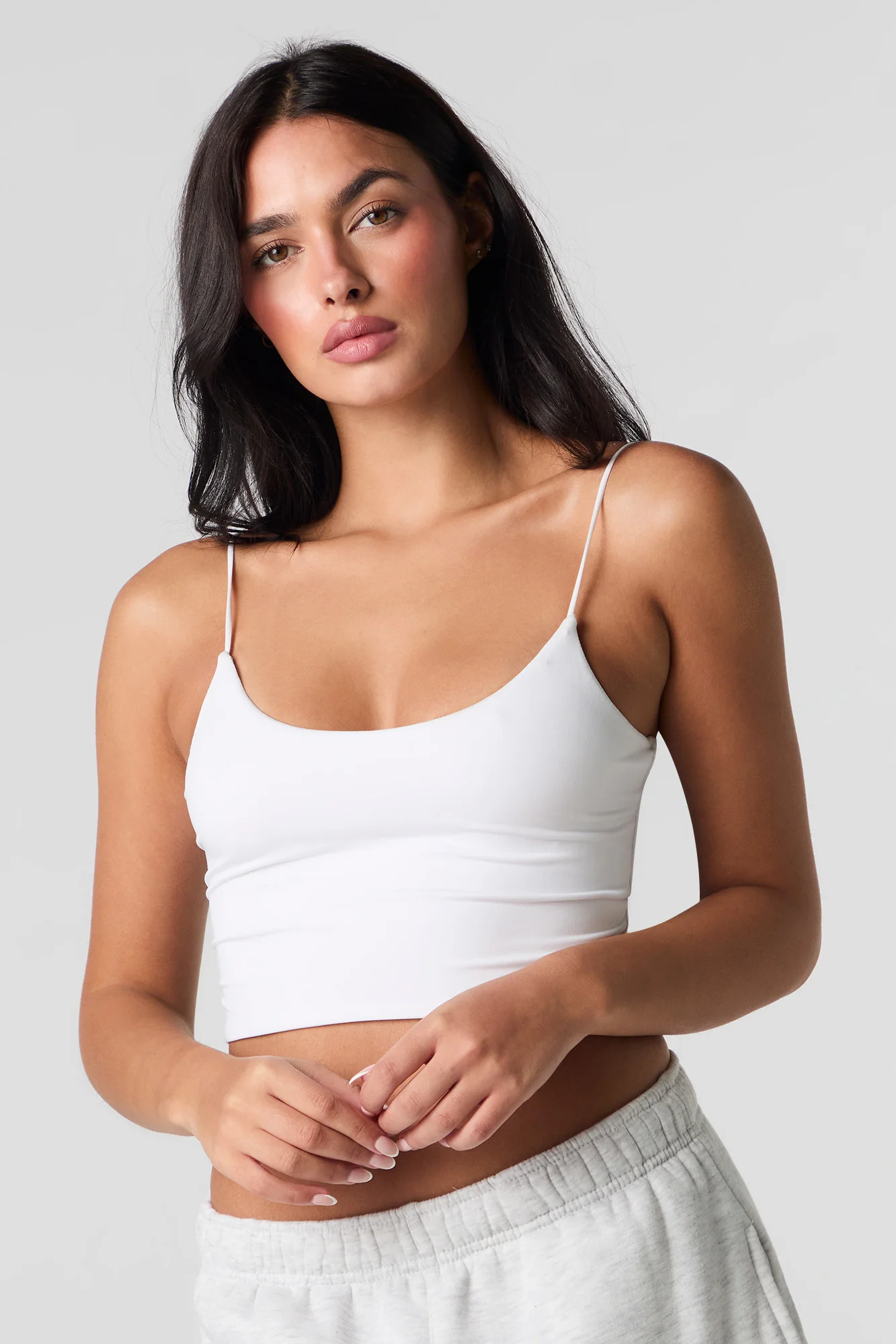 Camisole profilée courte à fines bretelles - Image 7