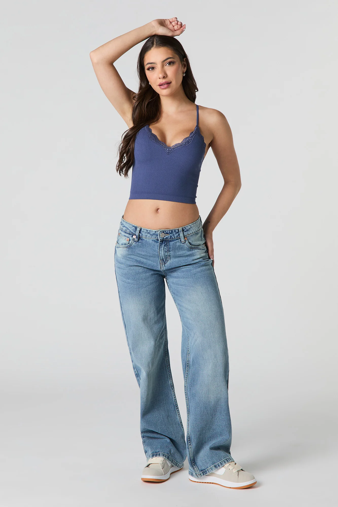 Camisole côtelée courte sans couture avec liséré de dentelle - Image 12
