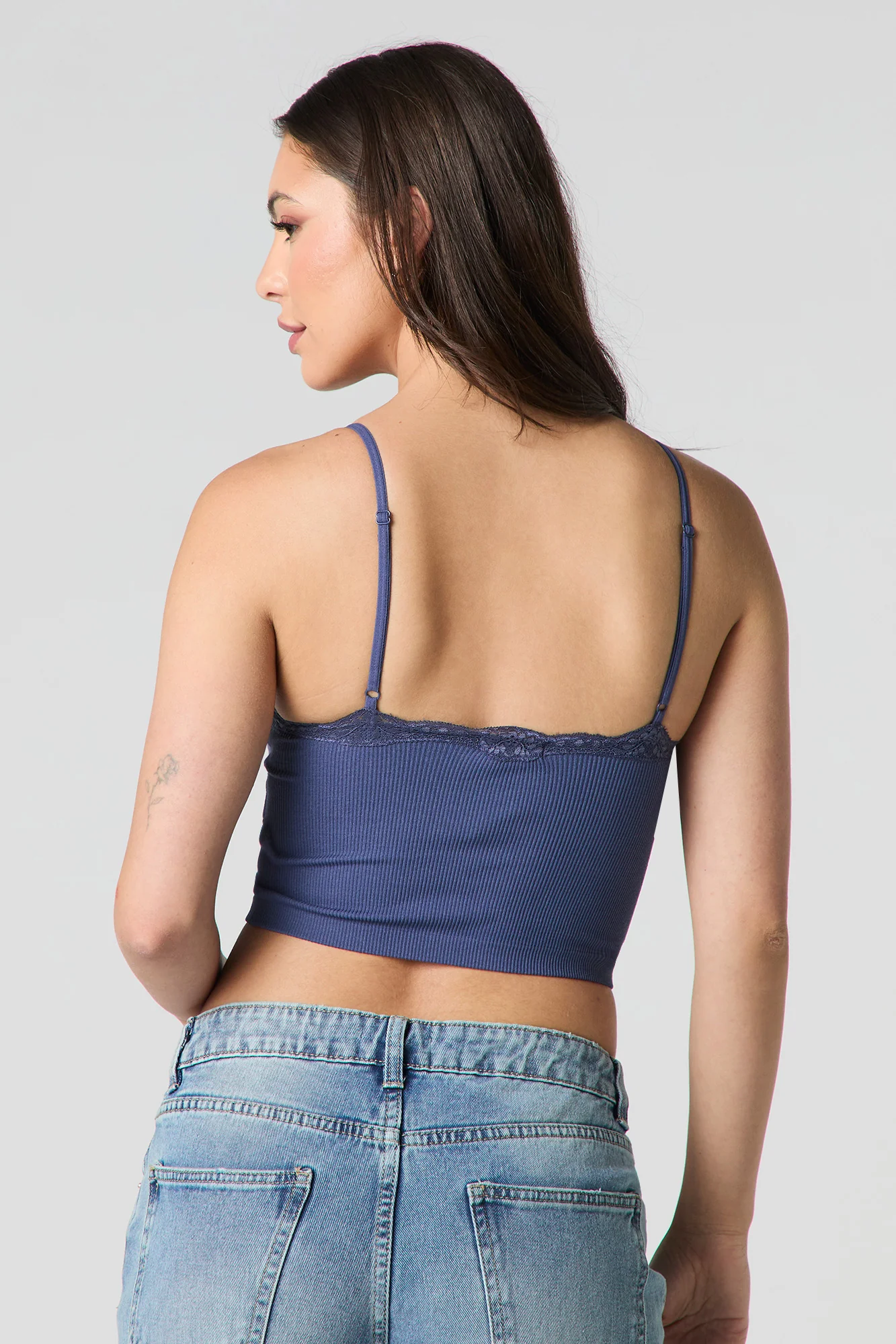 Seamless Ribbed Lace Trim Cropped Cami - Image 11