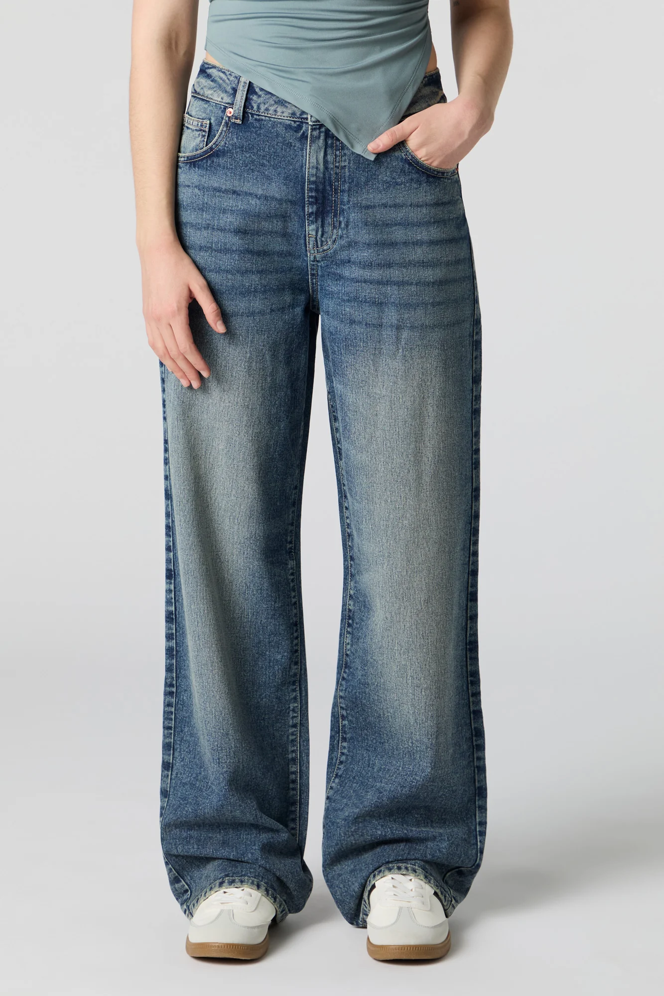 Jean rigide à jambe large et taille haute délavé moyen vintage - Image 2