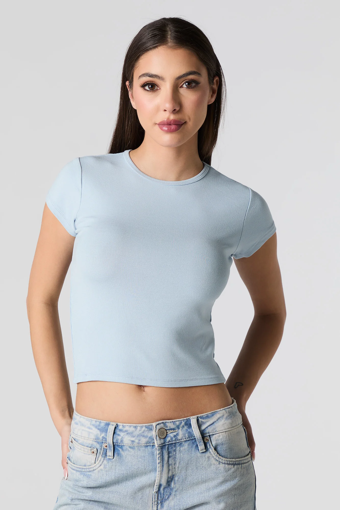 Cropped Ribbed T-Shirt - Image 16