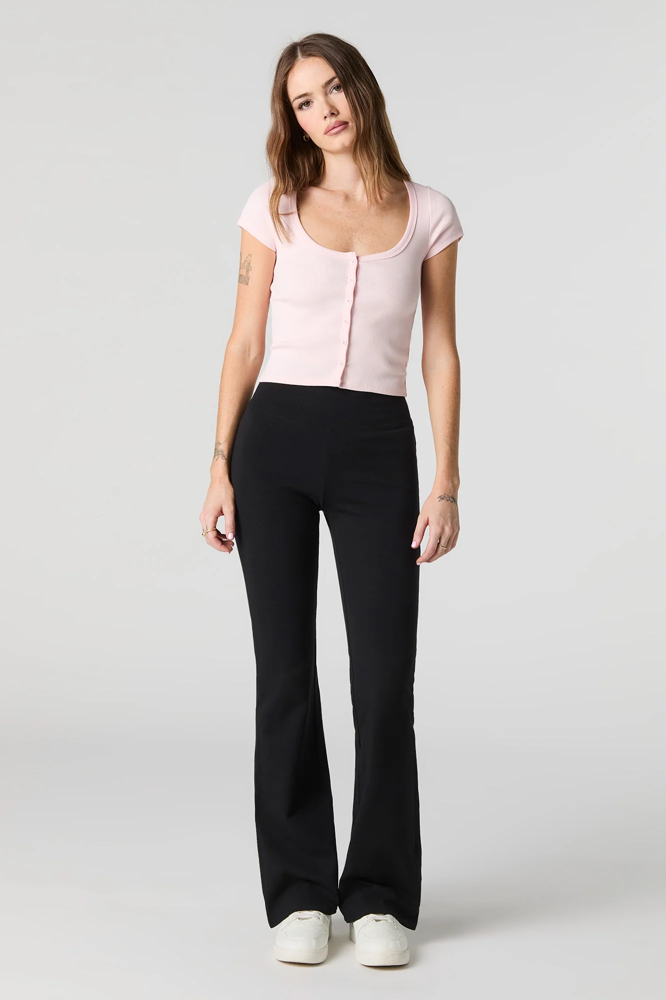 Ribbed Scoop Neck Button Front Top - Image 3