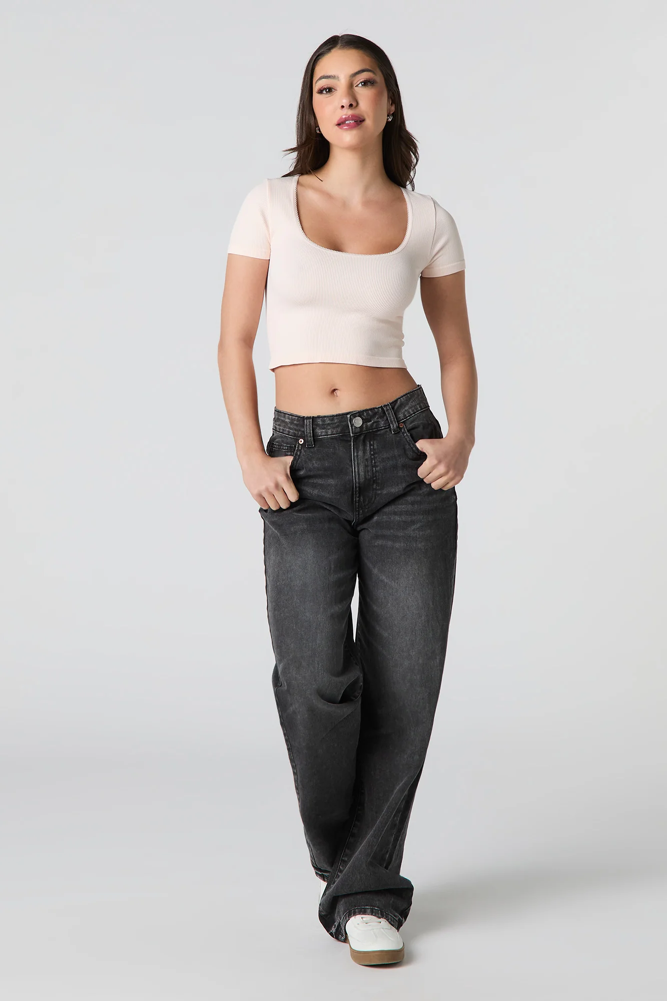 Seamless Ribbed Cropped Short Sleeve Top - Image 15