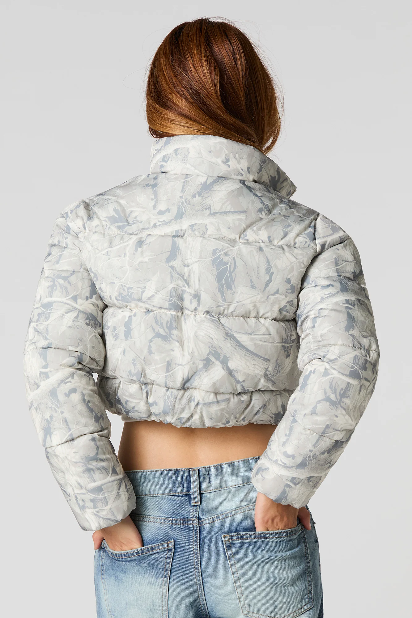 Camo Printed Cropped Puffer Jacket - Image 2