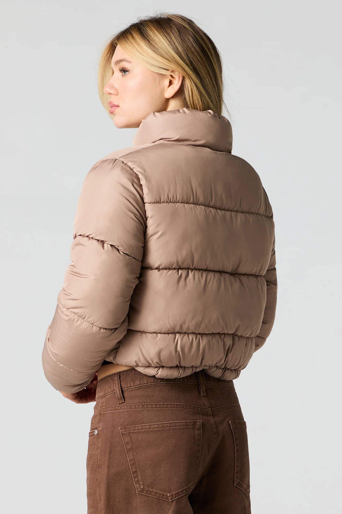 Cropped Puffer Jacket - Image 14