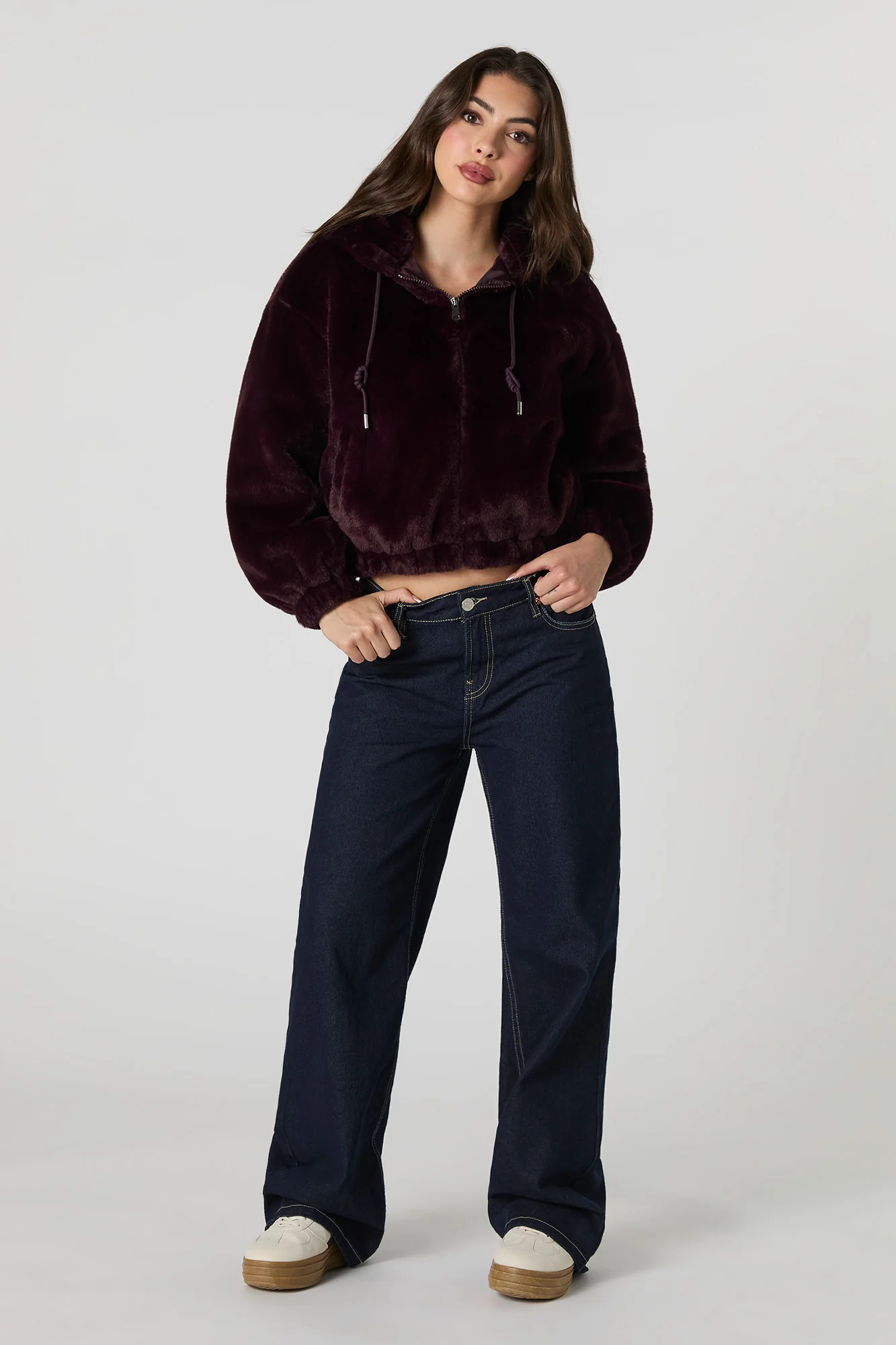 Blouson d'aviateur avec capuchon en similifourure - Image 9