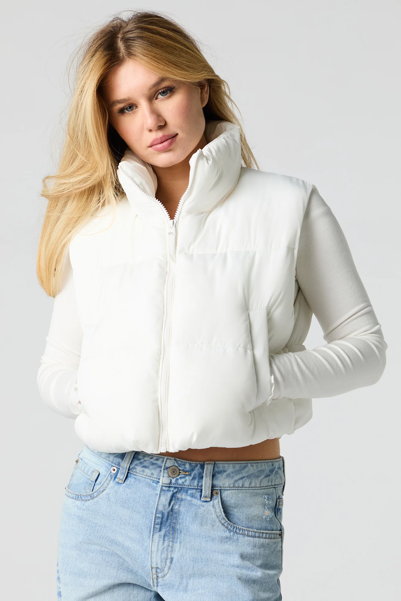 Mock Neck Puffer Vest - Image 11