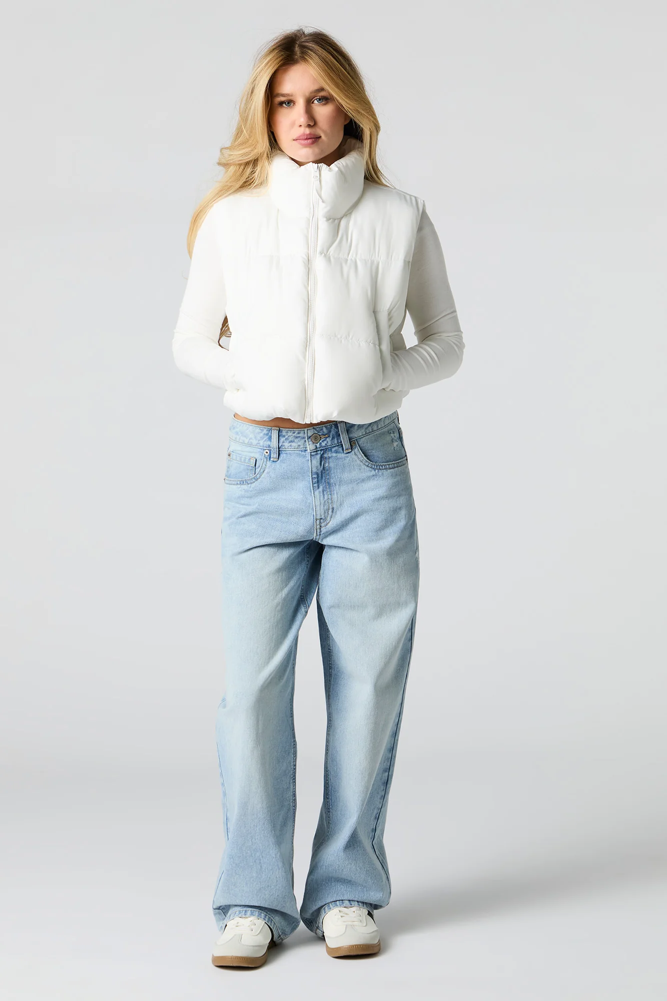 Mock Neck Puffer Vest - Image 13