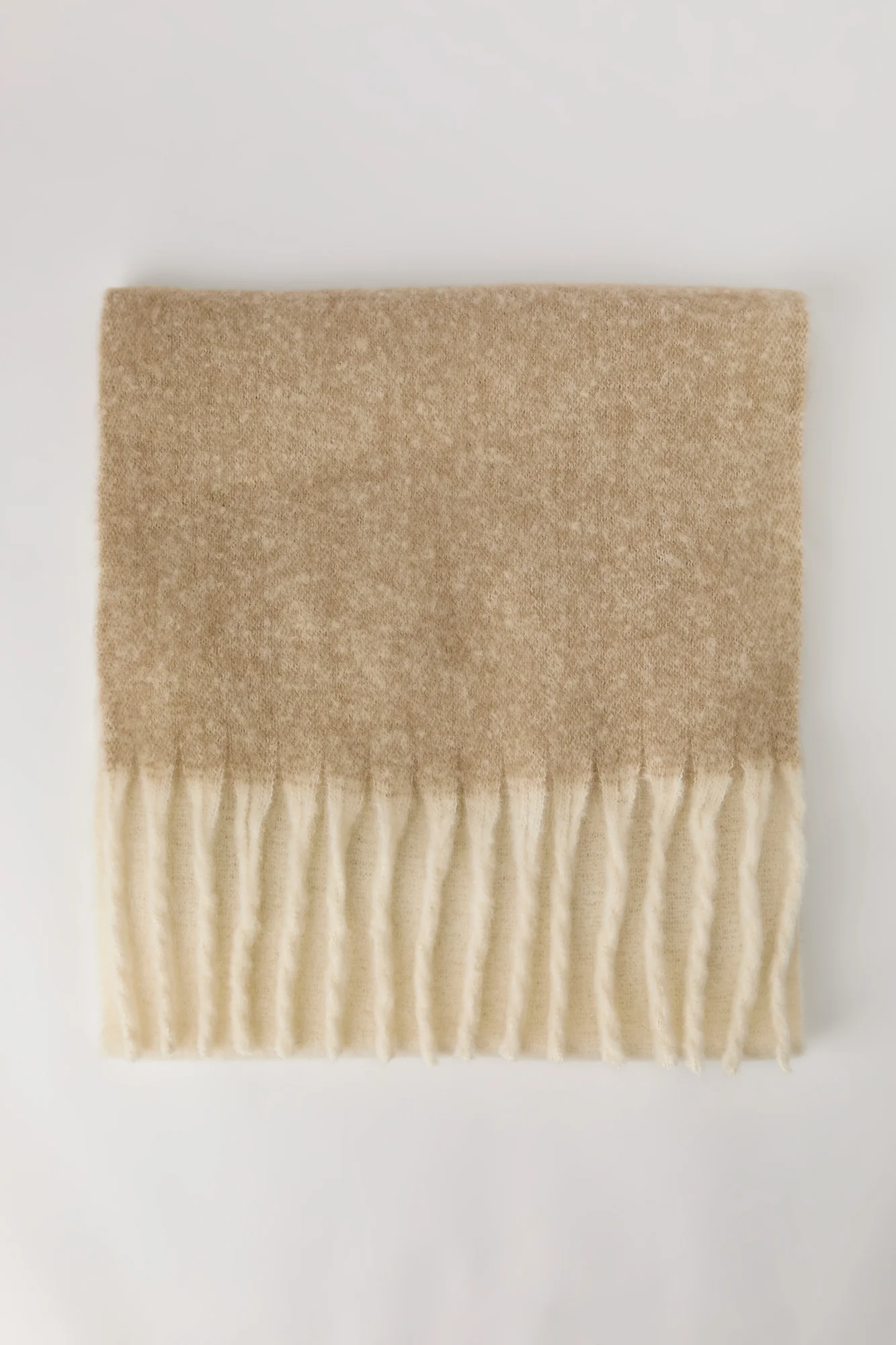 Bouclé Scarf - Image 5