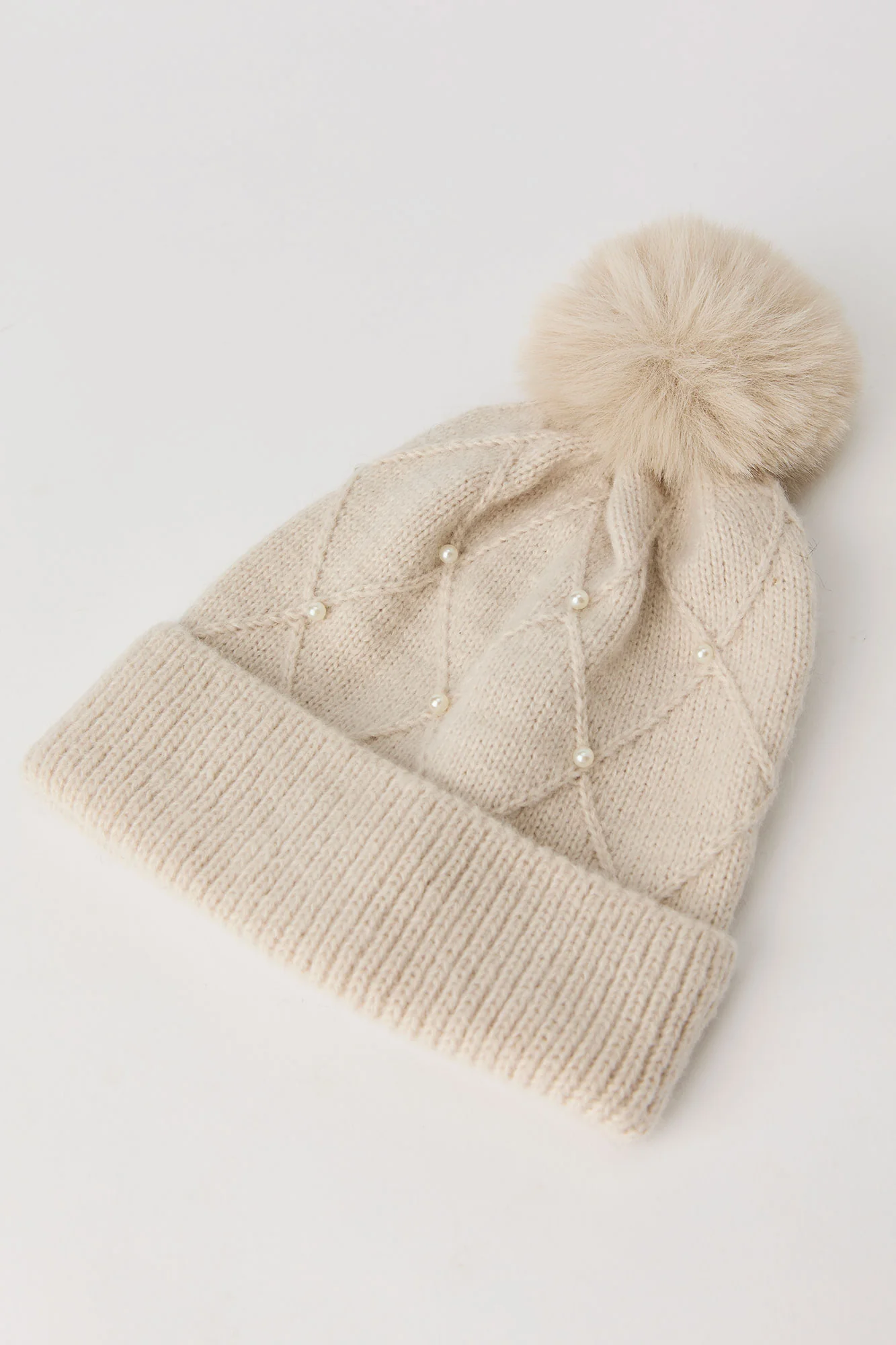 Faux Pearl Hat & Glove Set (3 Pcs) - Image 3