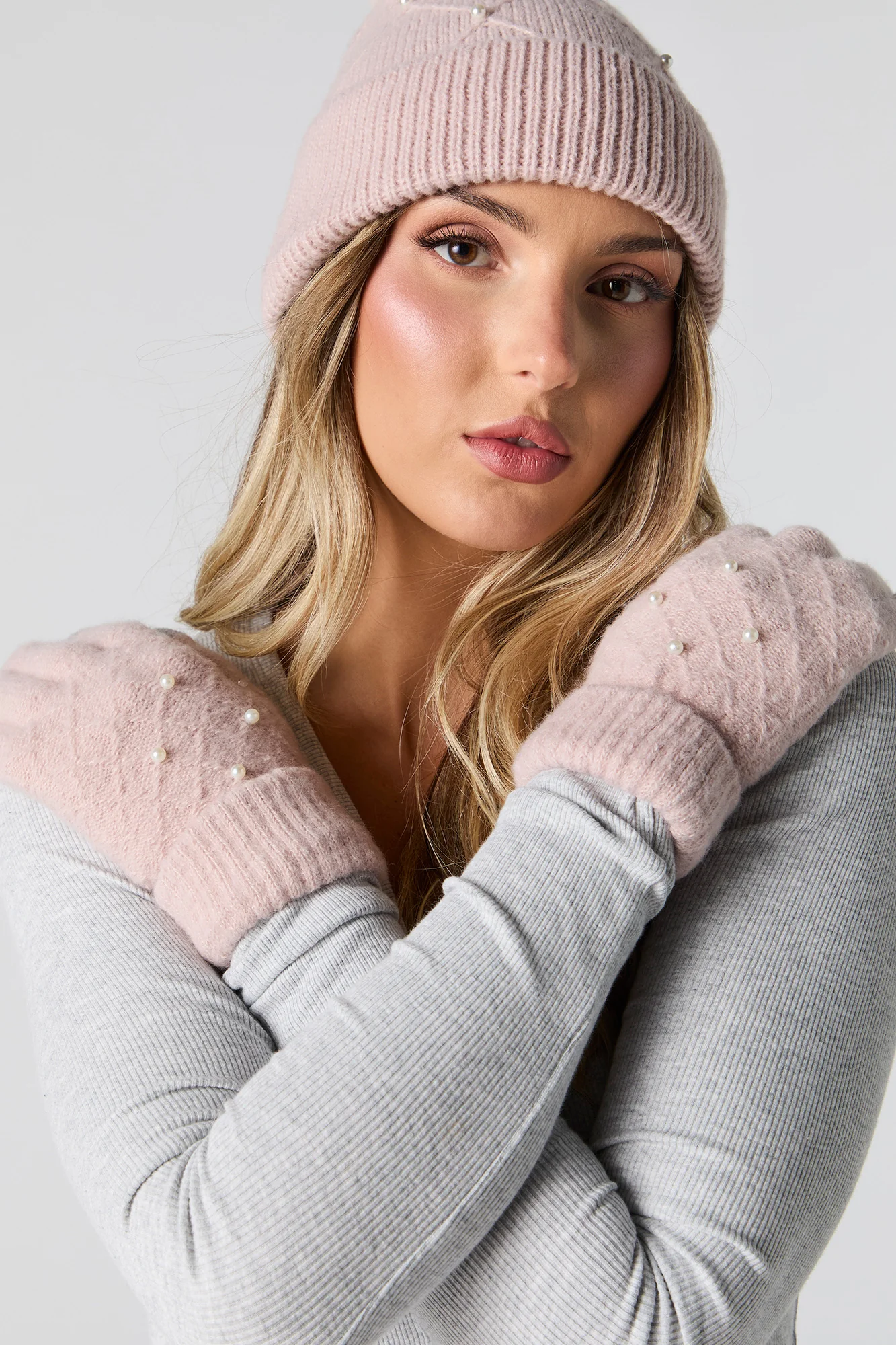 Faux Pearl Hat & Glove Set (3 Pcs) - Image 5