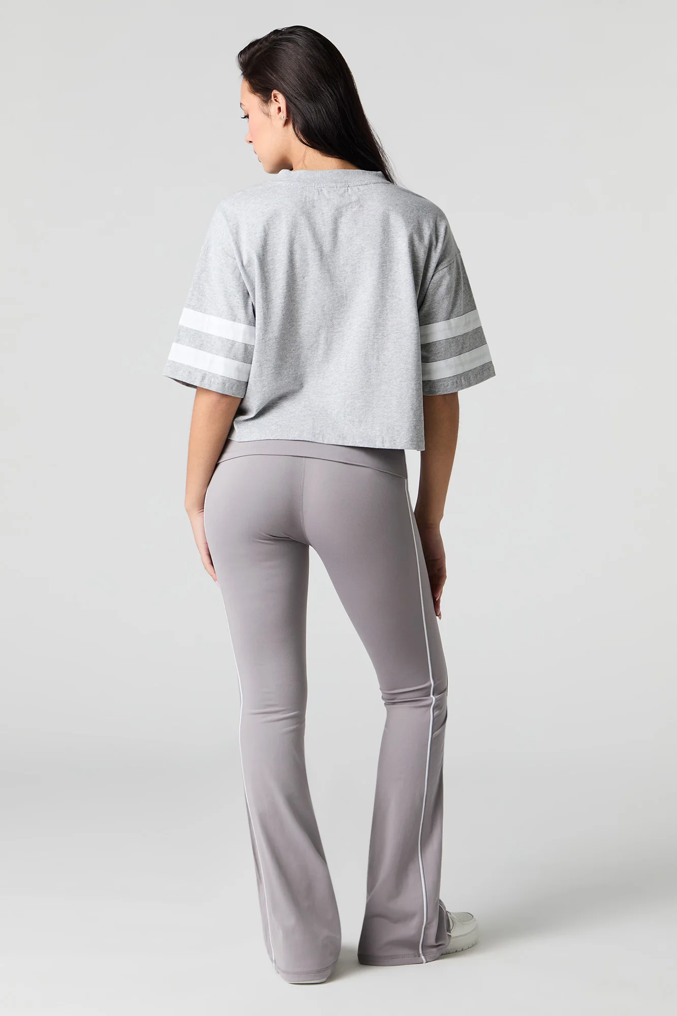 Pantalon évasé à détail passepoil Sommer Ray Active - Image 9