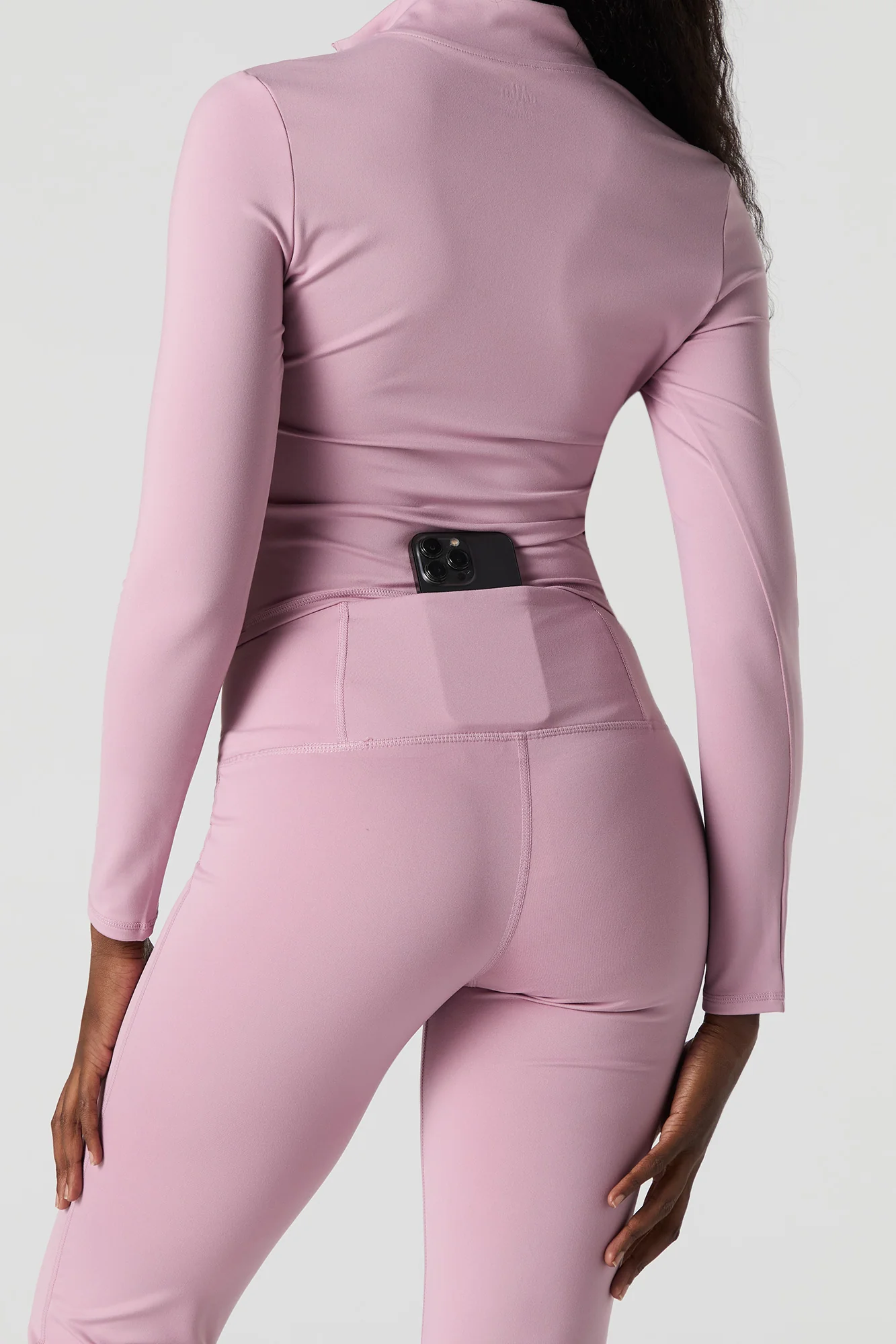 Pantalon à jambe évasée et poche arrière Active - Image 16
