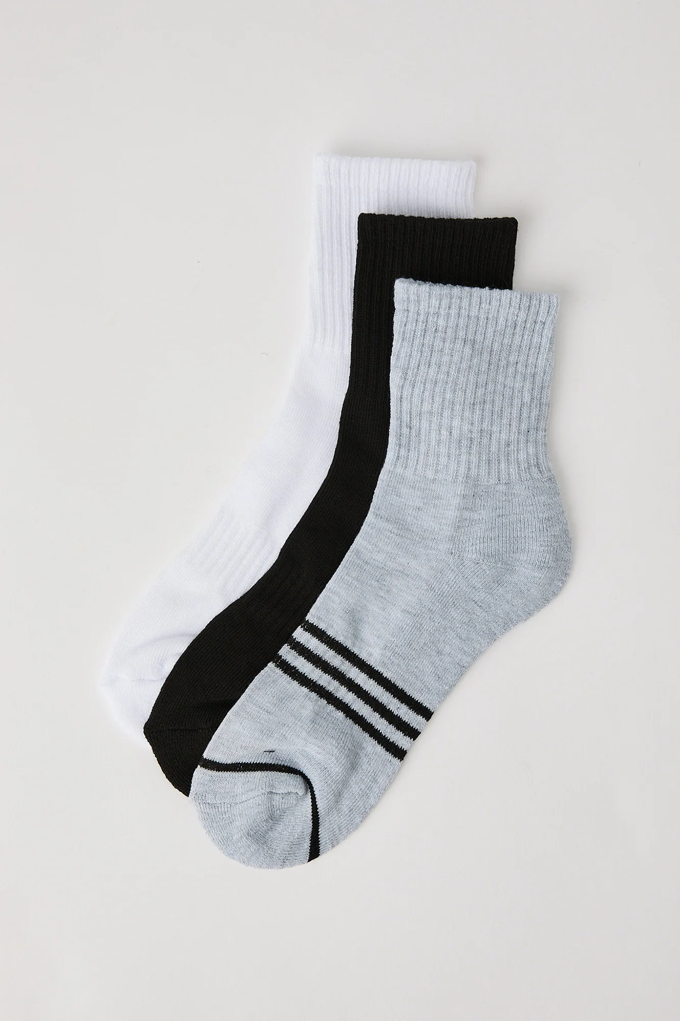 Athletic Crew Socks (3 Pack)
