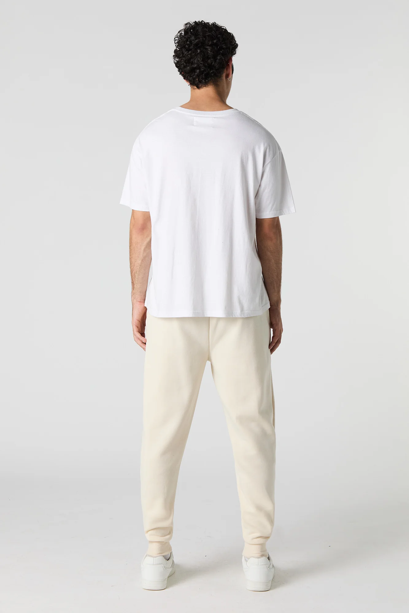 Classic Fleece Jogger - Image 3
