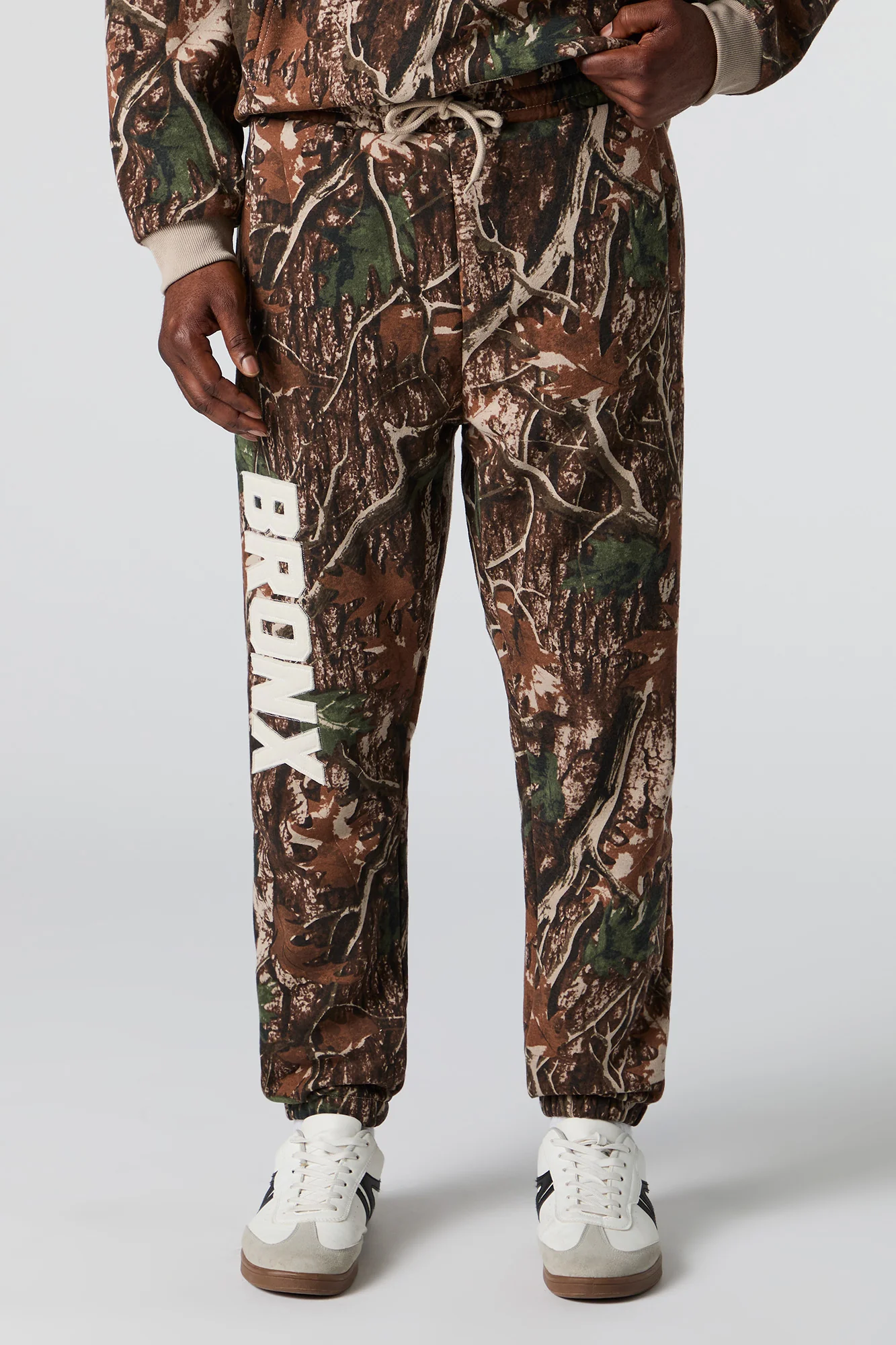 Camo Patch Fleece Jogger - Image 4