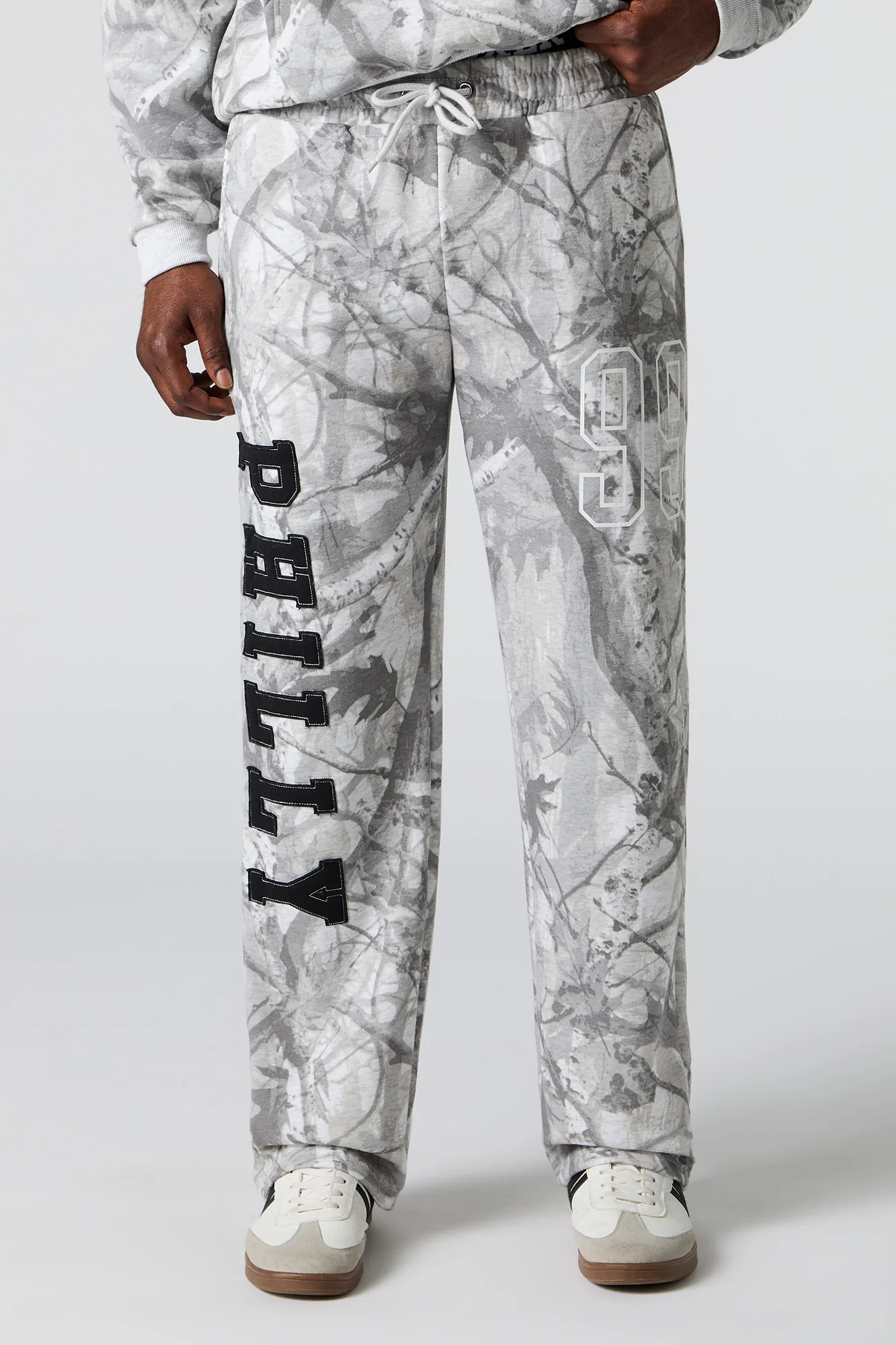 Camo Patch Fleece Sweatpant - Image 5