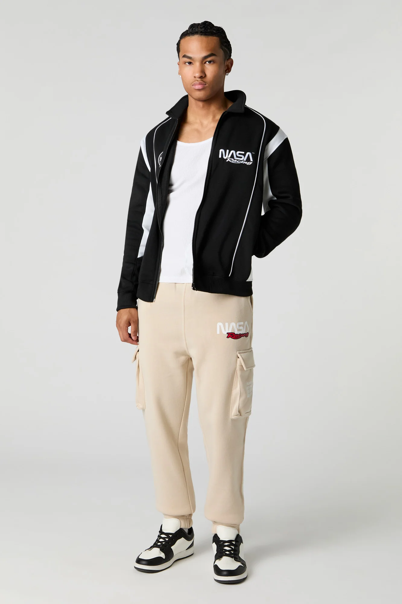 NASA HD Print Fleece Cargo Jogger - Image 10